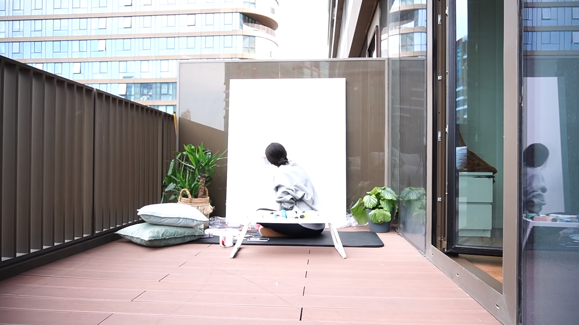 ünlülerin-evi-sude-alkış