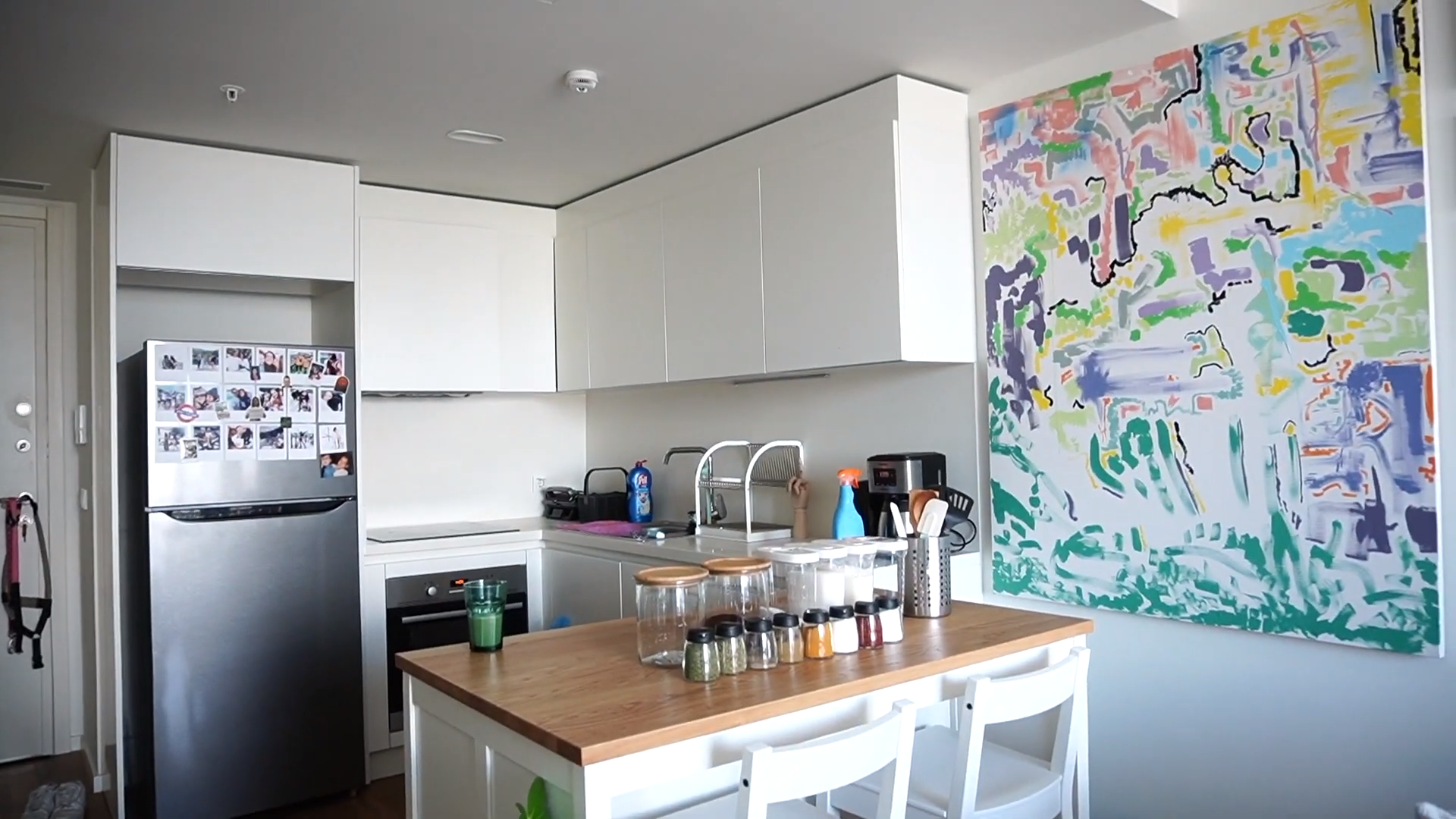 ünlülerin-evi-sude-alkış