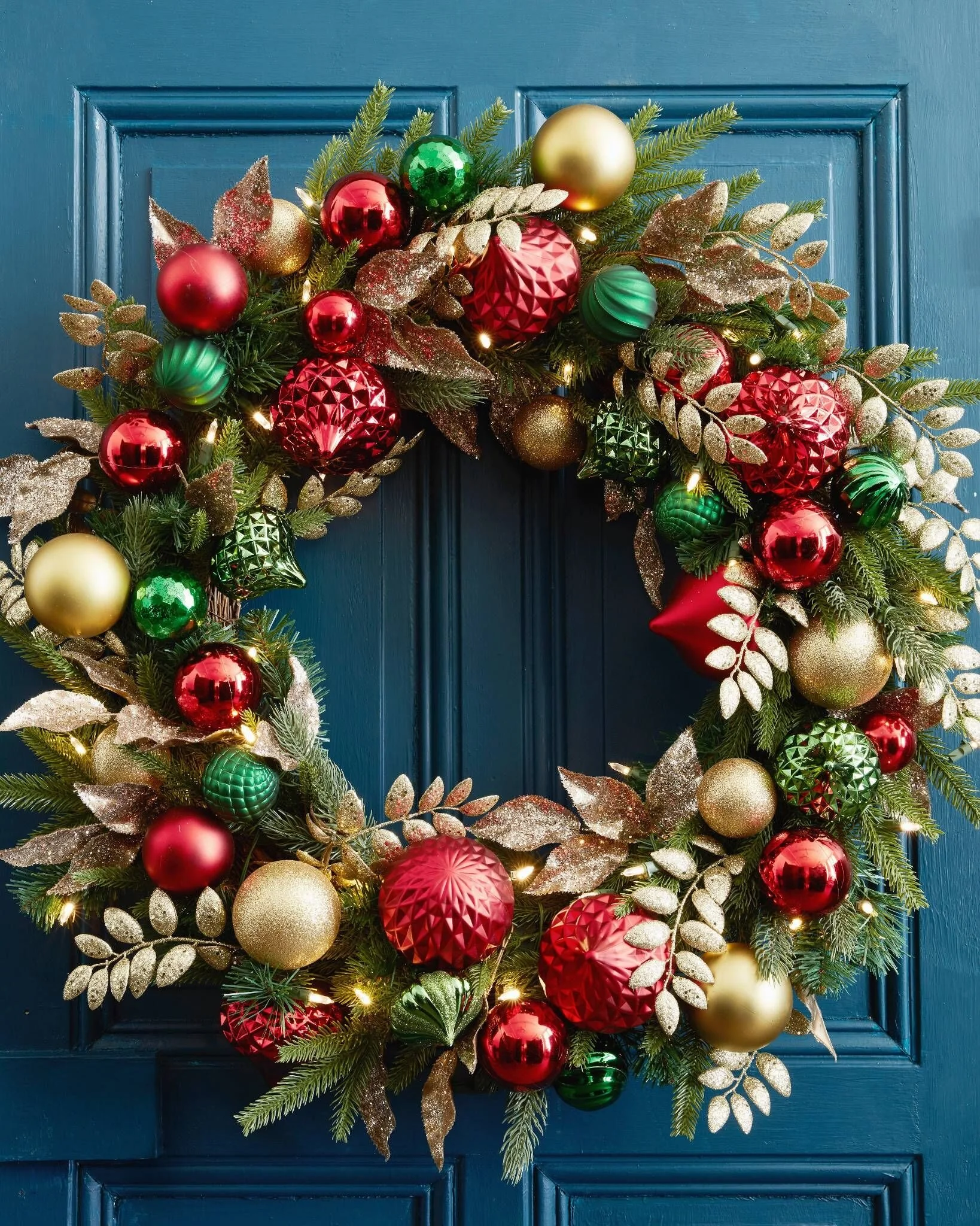 yilbasi-temali-kapi-susu