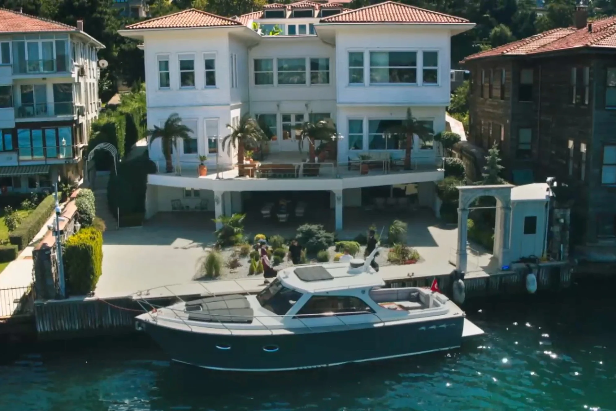 Dizilerdeki Evleri İnceliyoruz: Yalı Çapkını