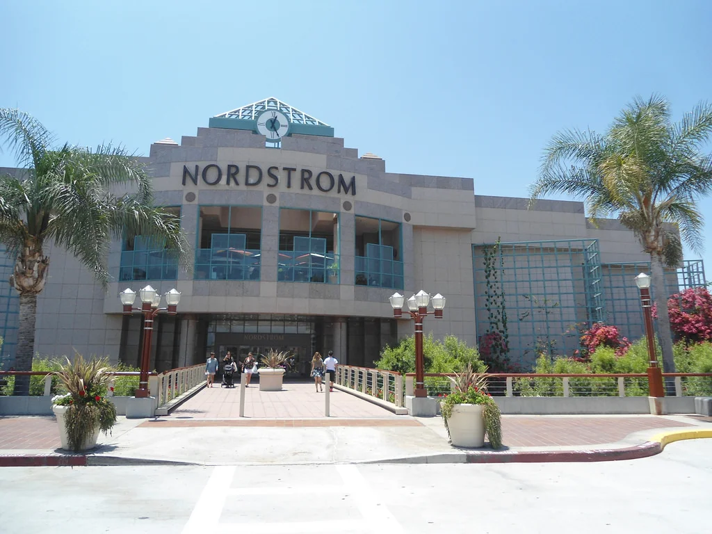 Nordstrom to close Santa Ana store