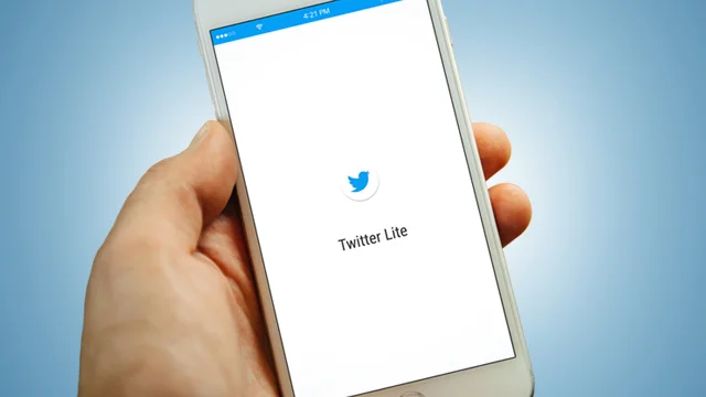 Twitter Lite is the new wave. 