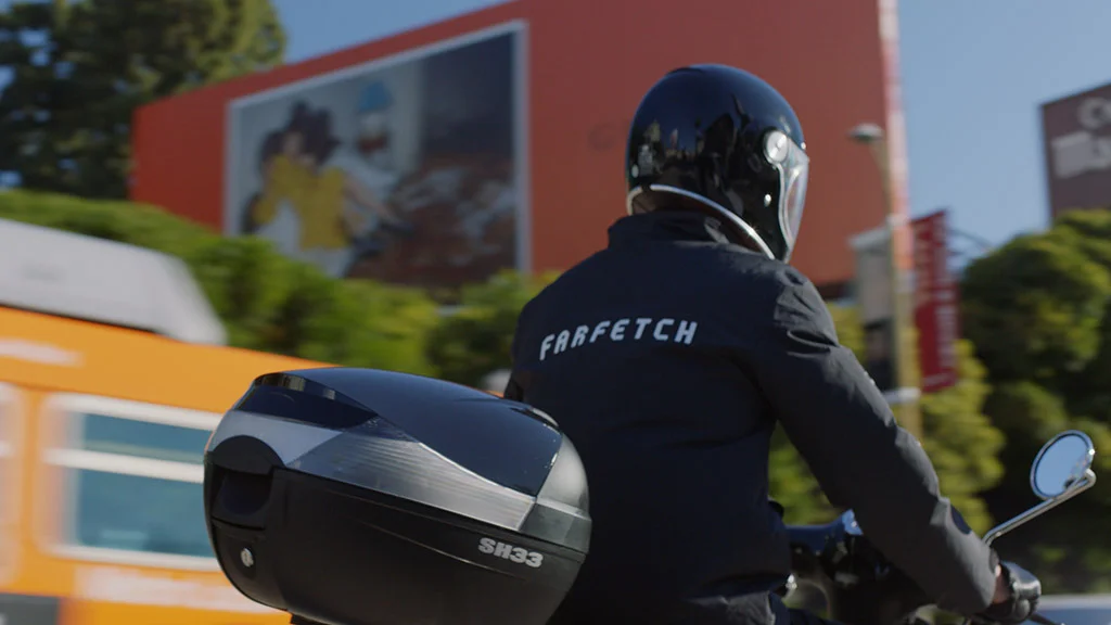 Farfetch and Gucci join for 90 minute delivery