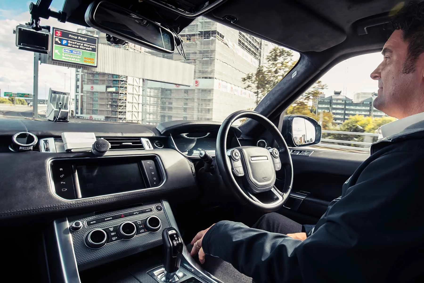 Self_Driving_Interior_1_sm.jpg