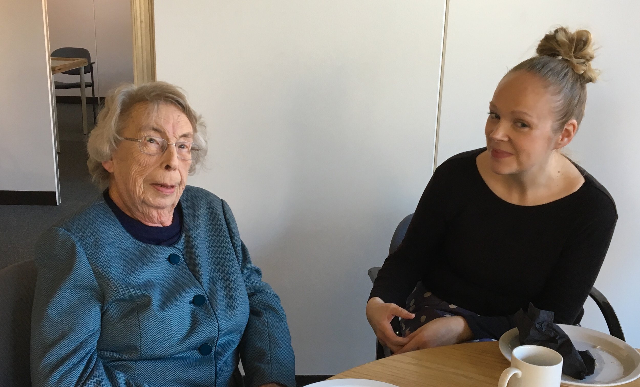 Sheila Mackie and Allie Mills having lunch after the seminar at NAEA 