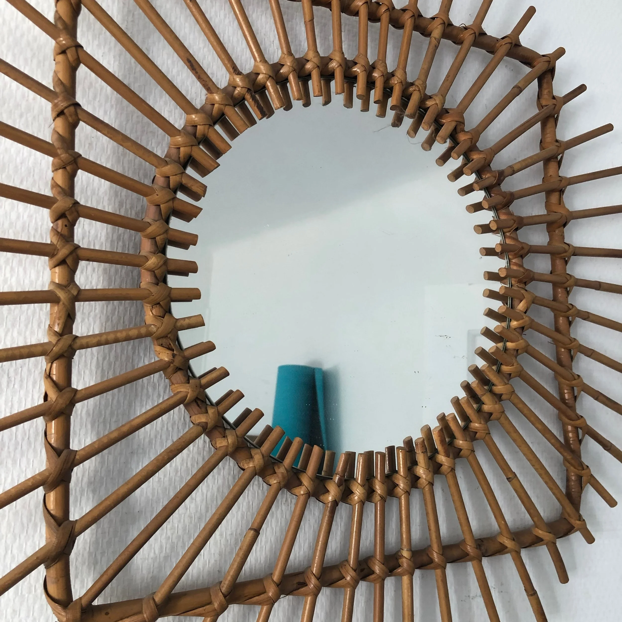 Miroir soleil miroir rotin miroir vintage miroir rétro miroir osier miroir français miroir fleur miroir 1960 miroir bambou 2.jpeg