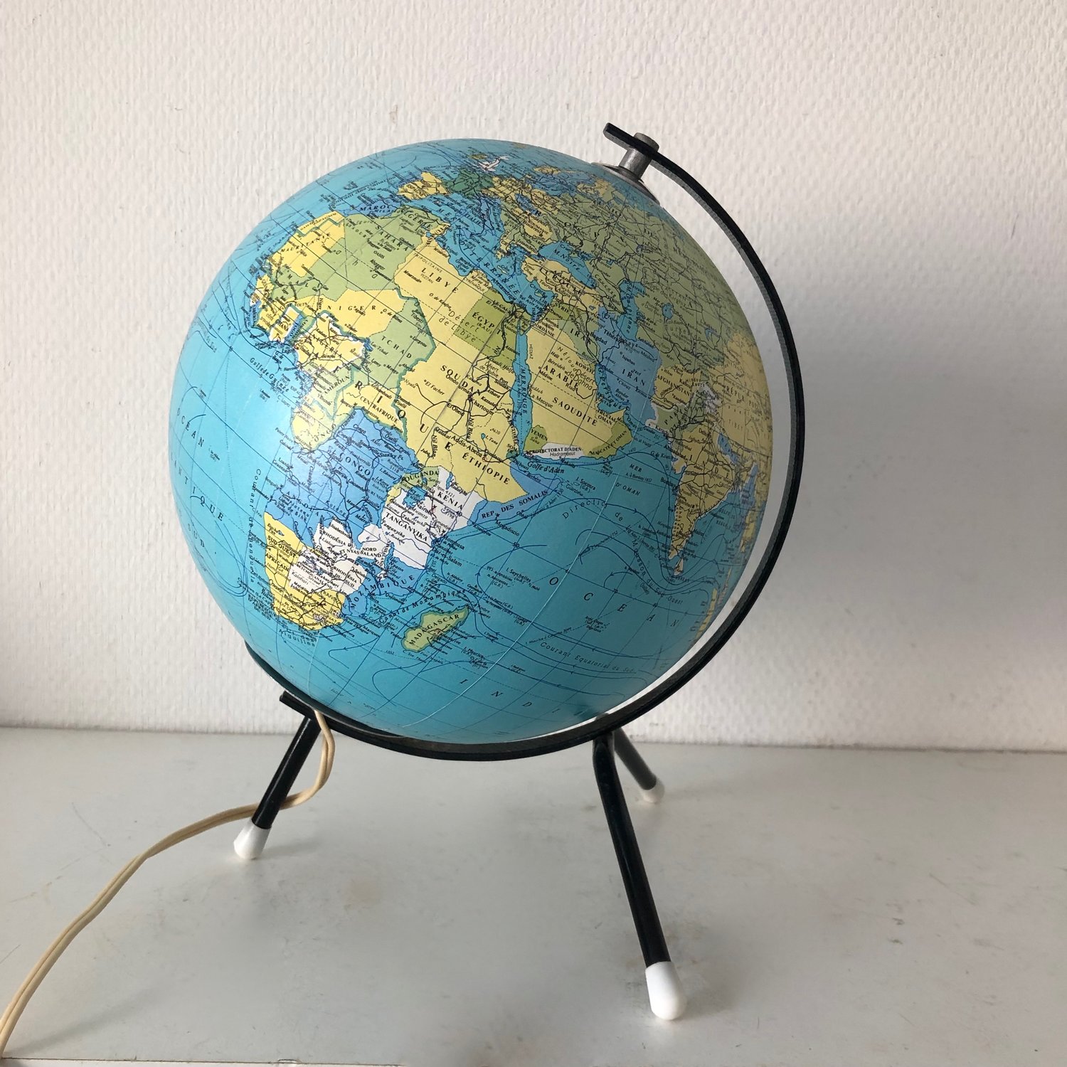 Grand globe terrestre verre Taride vintage 1977 - 36 cm — Jolie Vieillerie