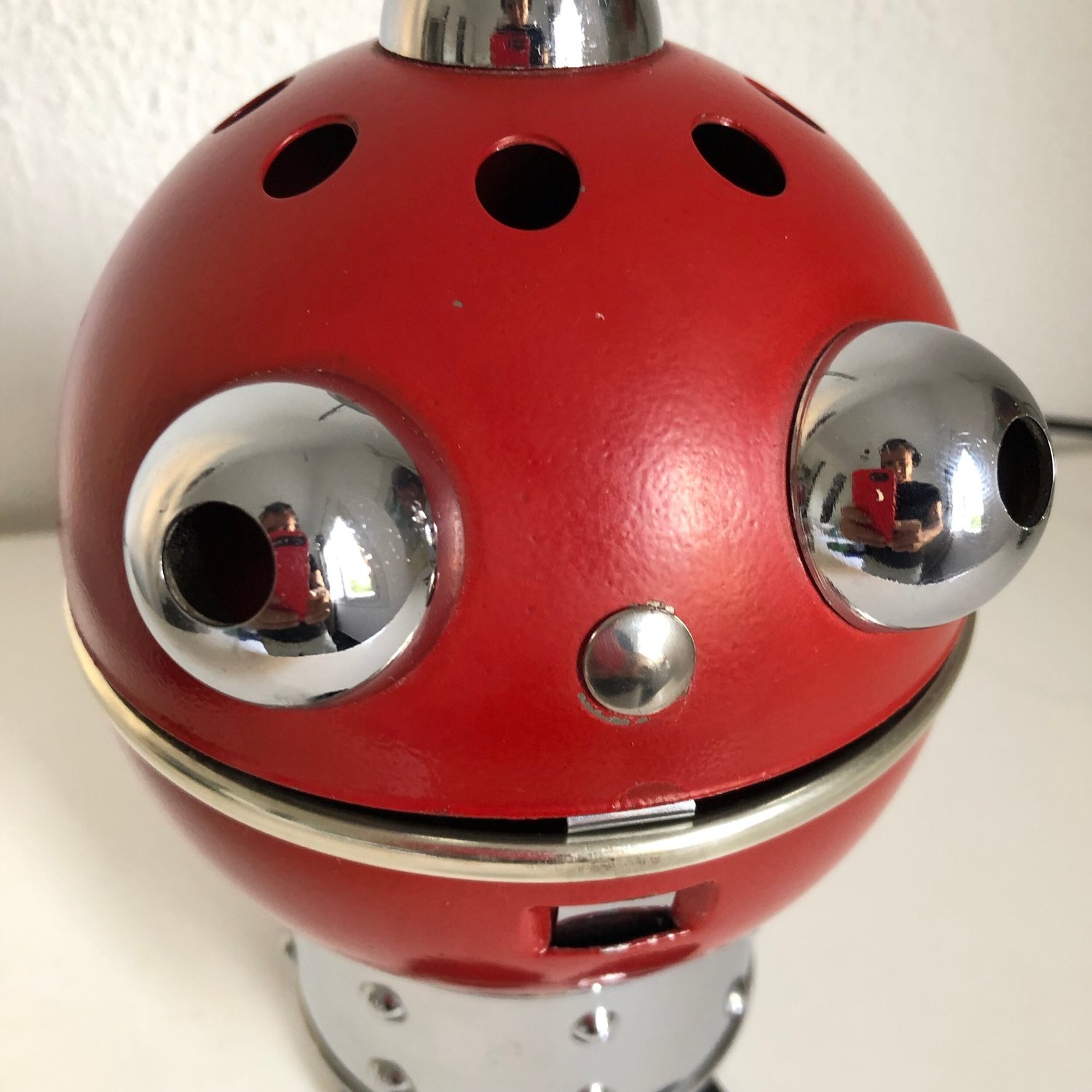 Lampe à pince : une lampe fonctionnelle pour le bureau, le