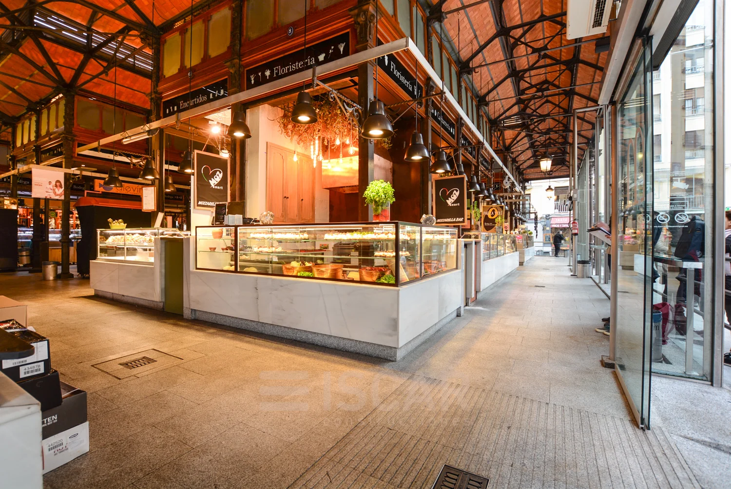 Puesto Mercado San Miguel (1).jpg