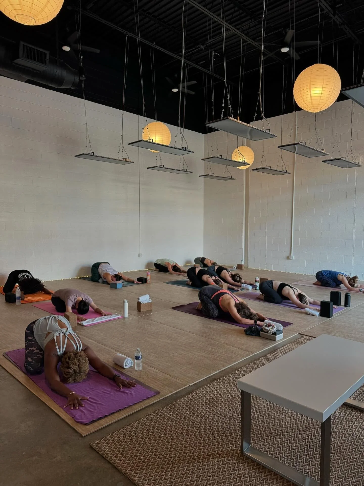 BALASANA | CHILD&rsquo;S POSE 

Where class begins and the noise quiets.

 Ground down. 

Touch in. 

Breathe.
 
From this simple shape, we remember: everything starts with presence. 💚💚💚