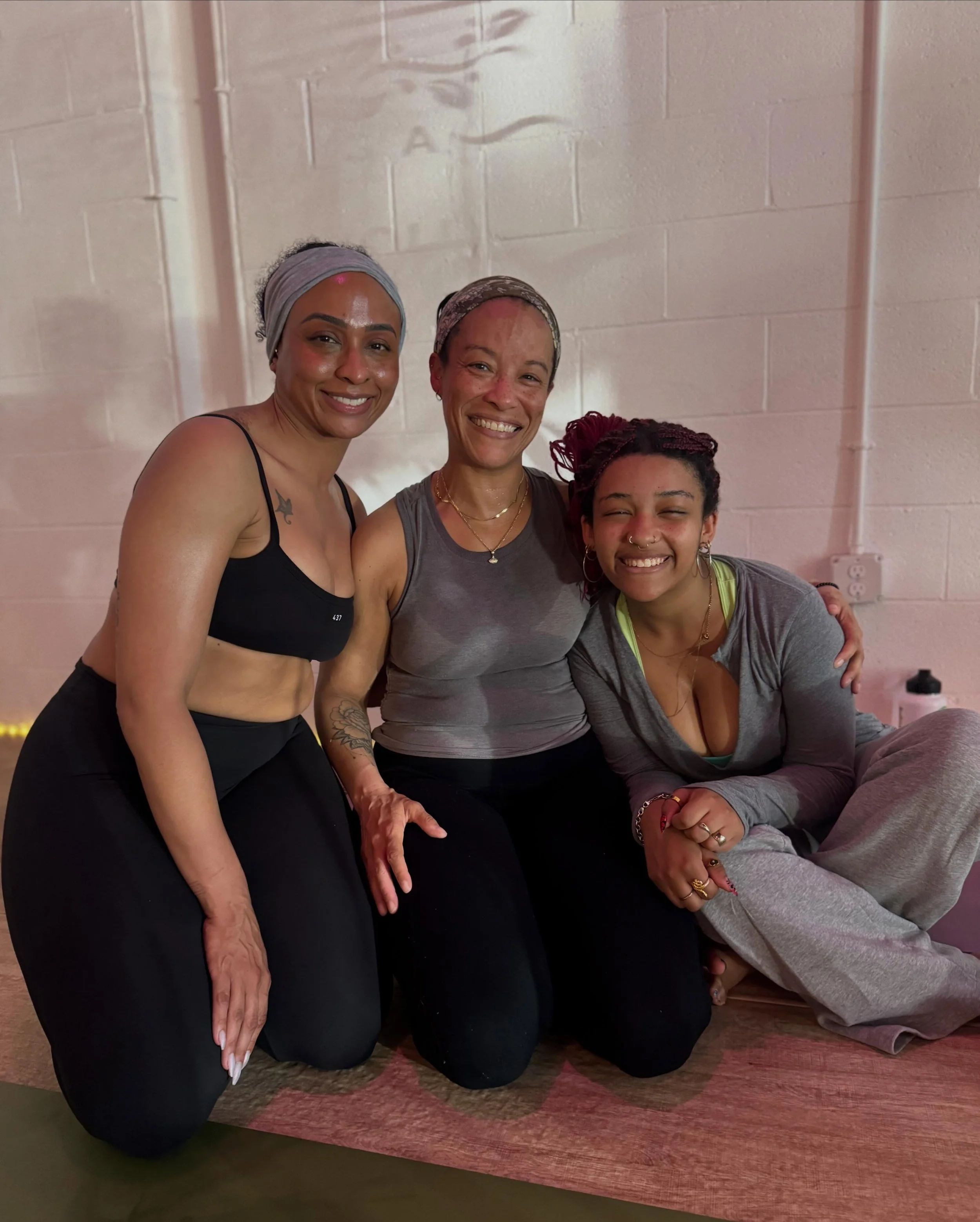 Family time at the studio is the best time 🙌 We 💚 seeing families show up together! 💚