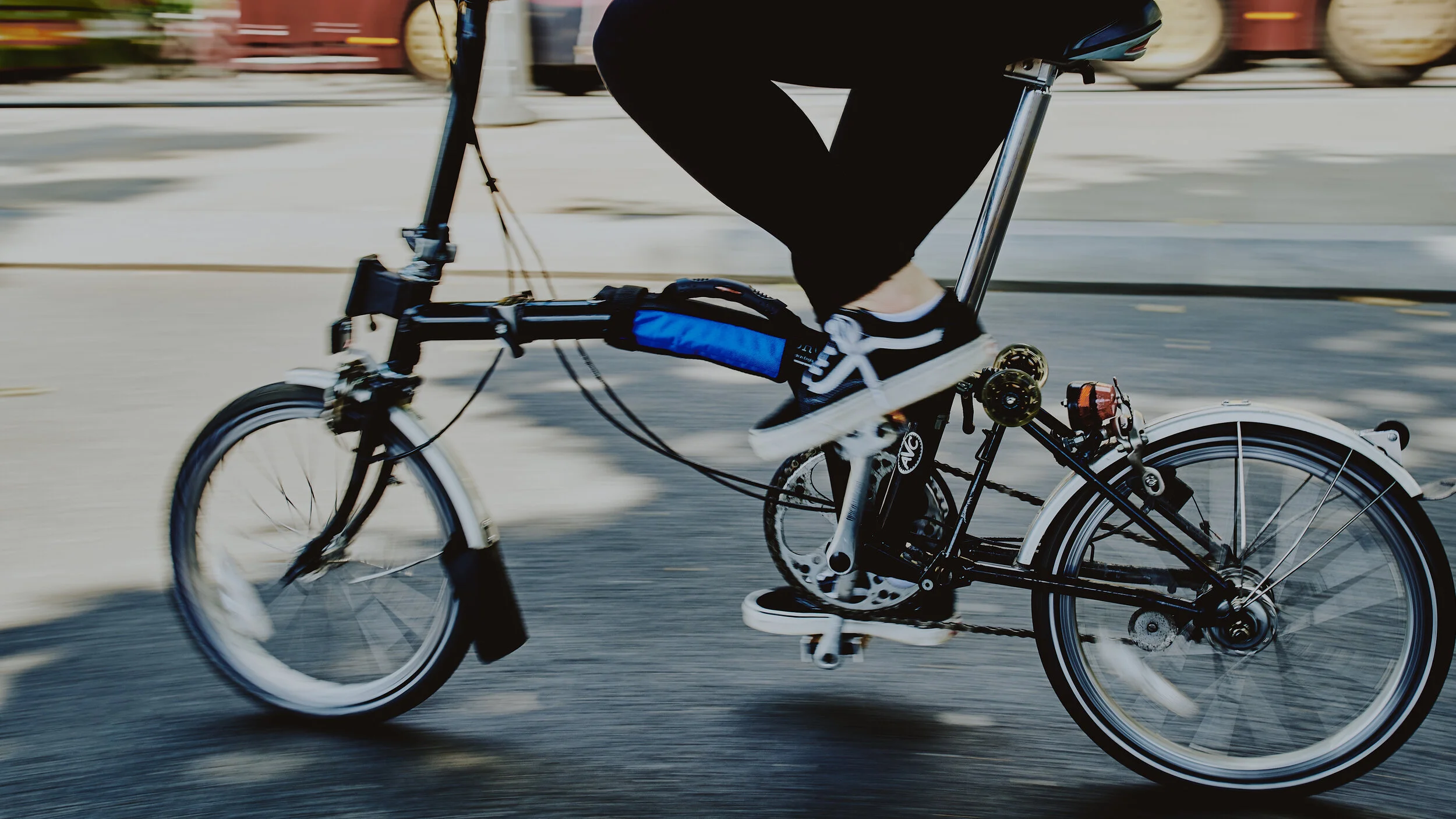 The Original On yer shoulder Brompton carrying handle Set by Off yer bike