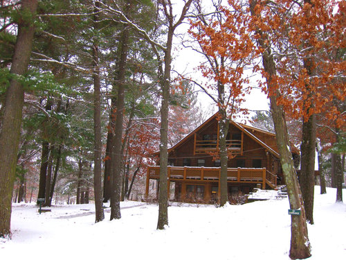 ARC_lodge+in+snow_edited.jpg