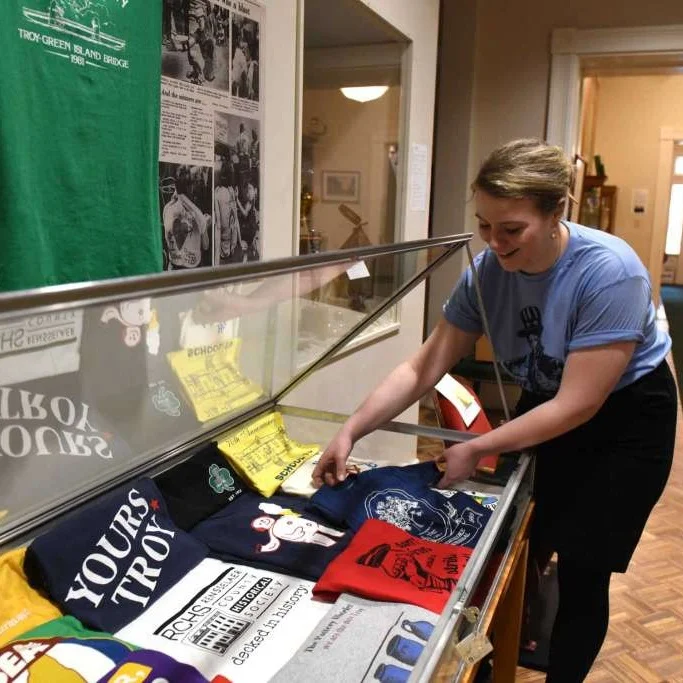 'History tucked away in vintage T-shirts' - Article in the TU