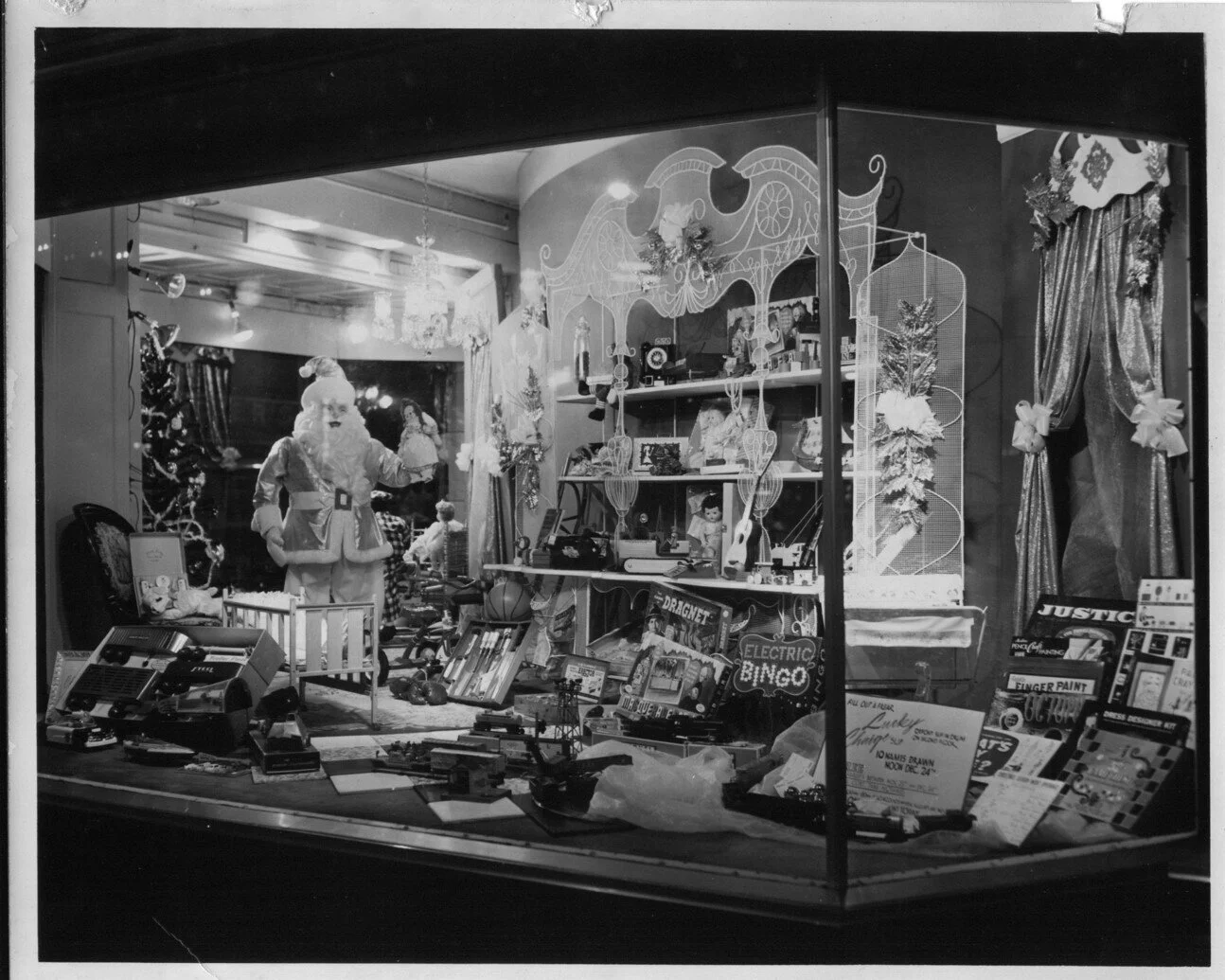 Holiday Gift Shop!