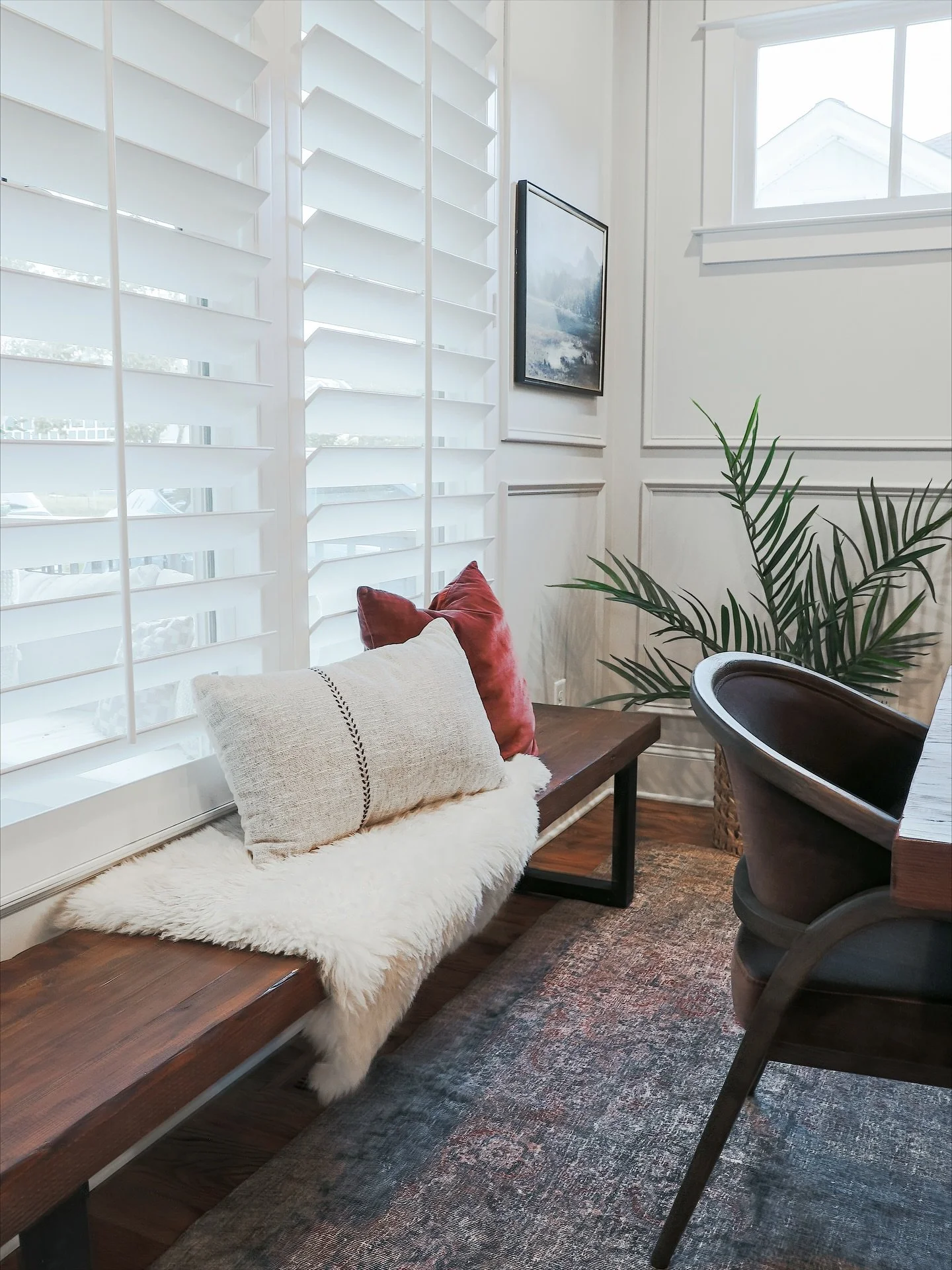 A sweet glimpse into some of my latest design projects! From grounded greens to ocean blues, each space was carefully curated to reflect my clients’ lifestyles. πΏπ
Which one fits your vibe?
#InteriorDesign #HomeGoals #RoomReveal