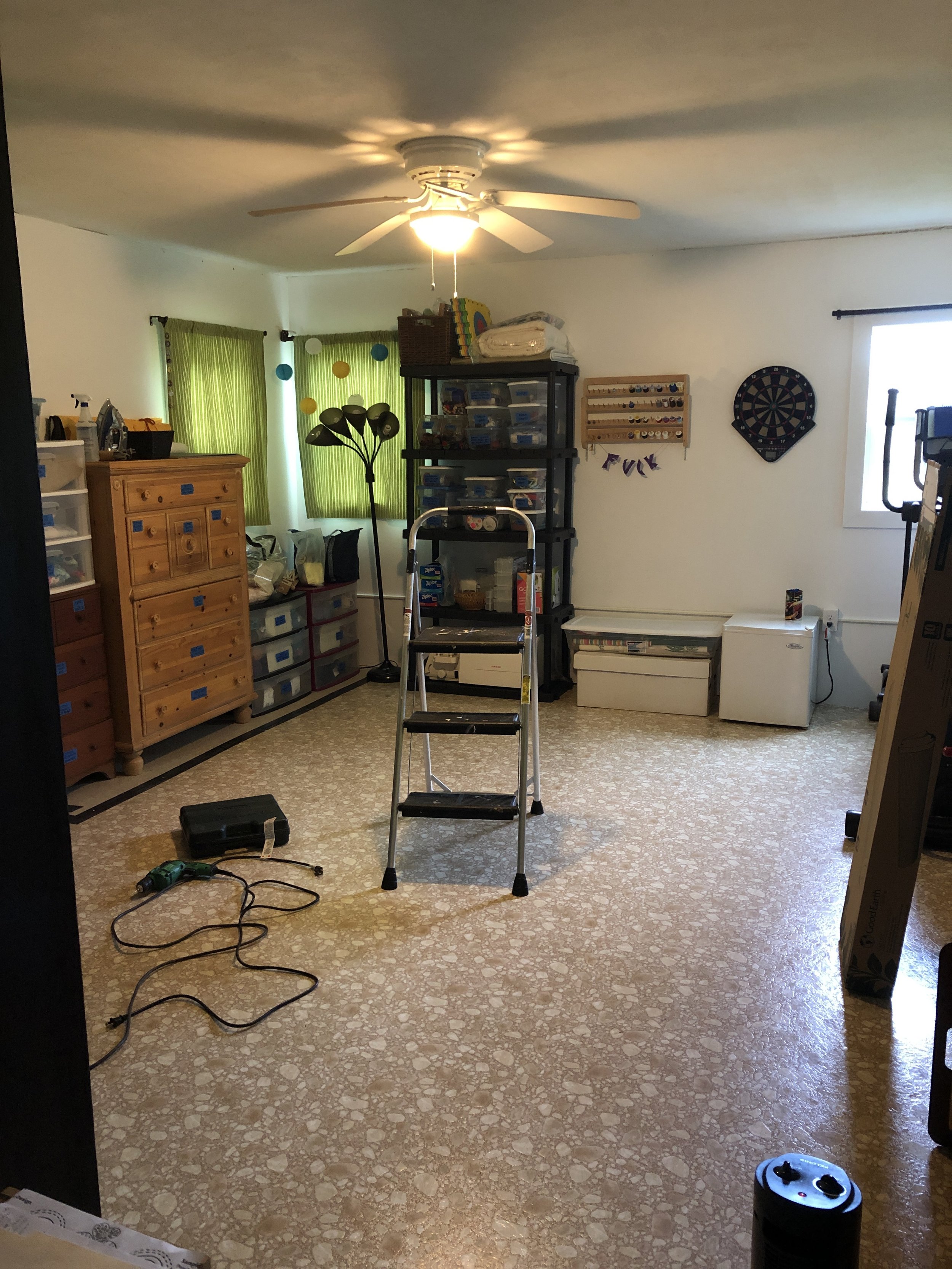 Craft Room: Middle