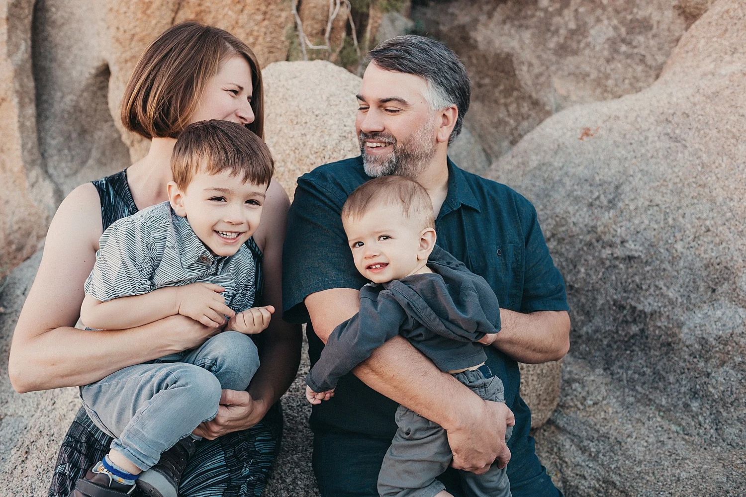 family photographer joshua tree