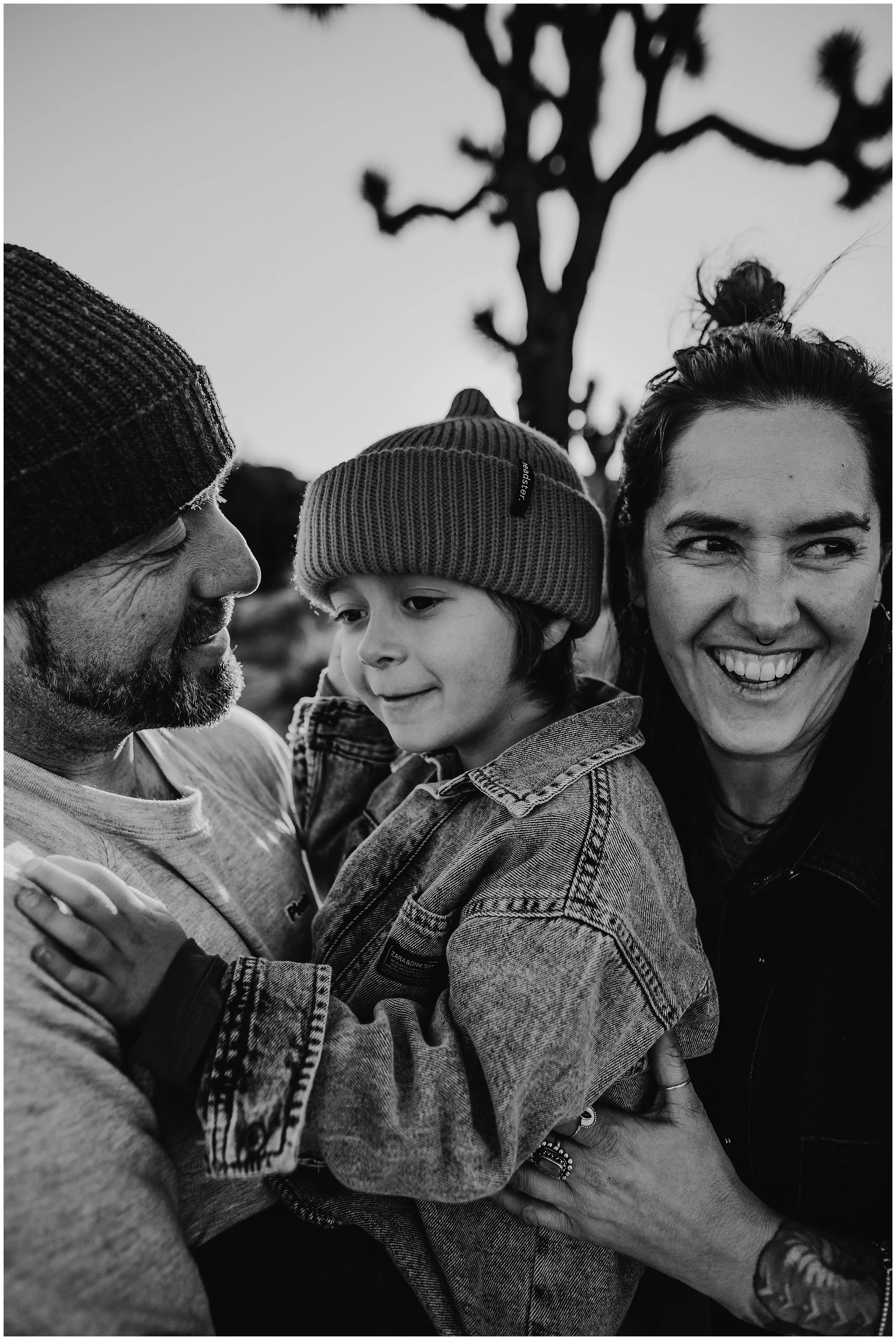 joshua-tree-family-photographer_0051.jpg