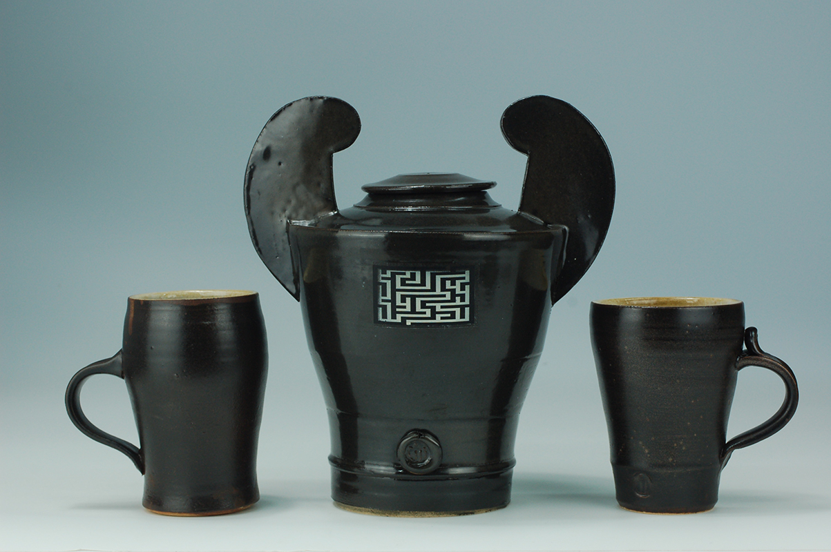 Bronze Temmoku Storage Jar and Mugs