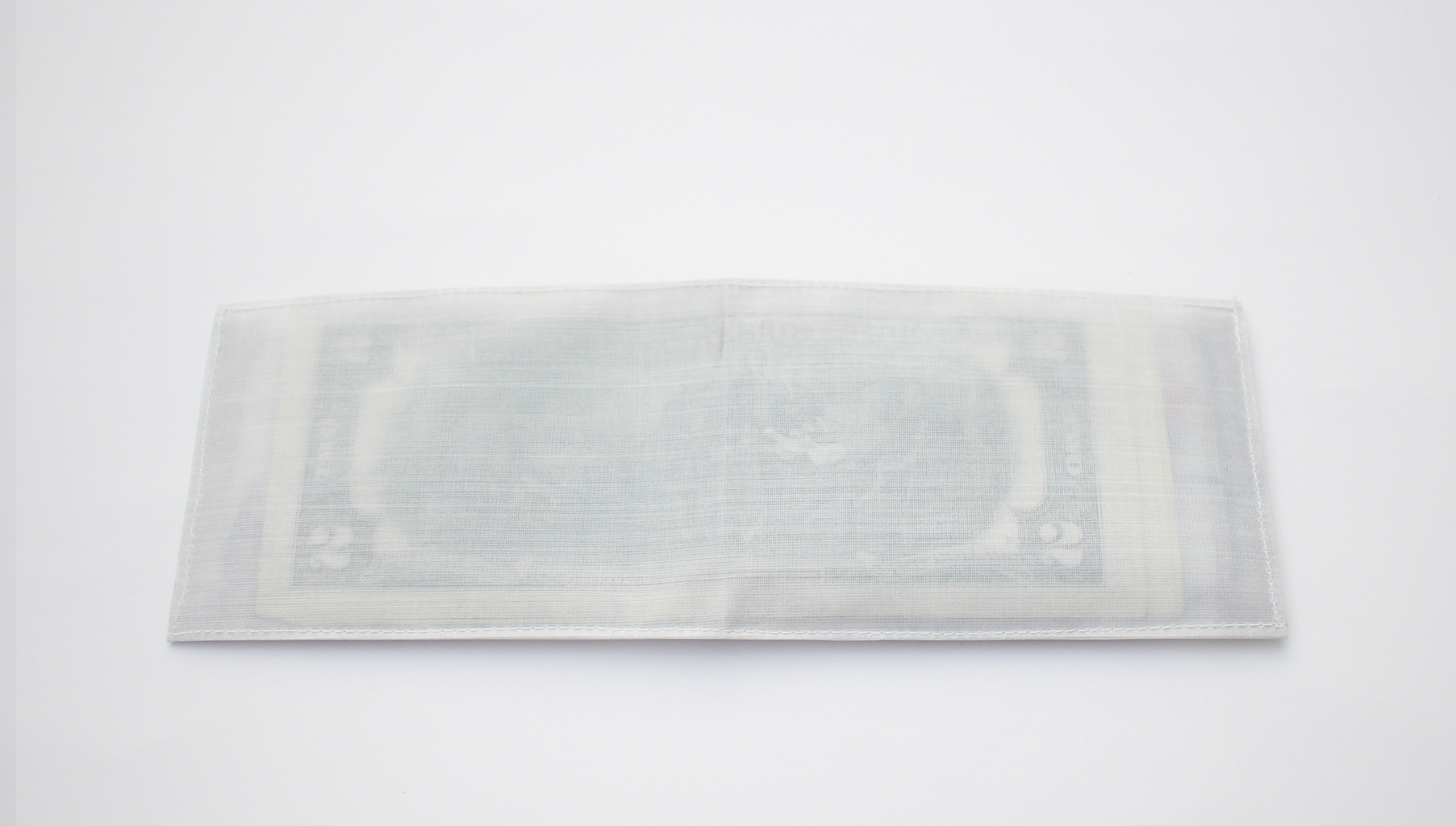 Hawbuck Lean Wallet White_01B.png