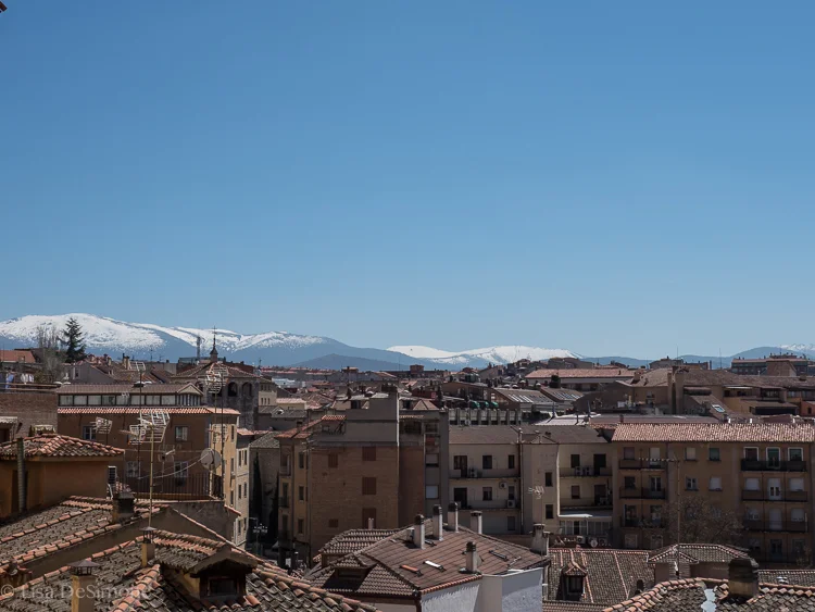 Snow caps and ceramic roofs, a winning combination in my book
