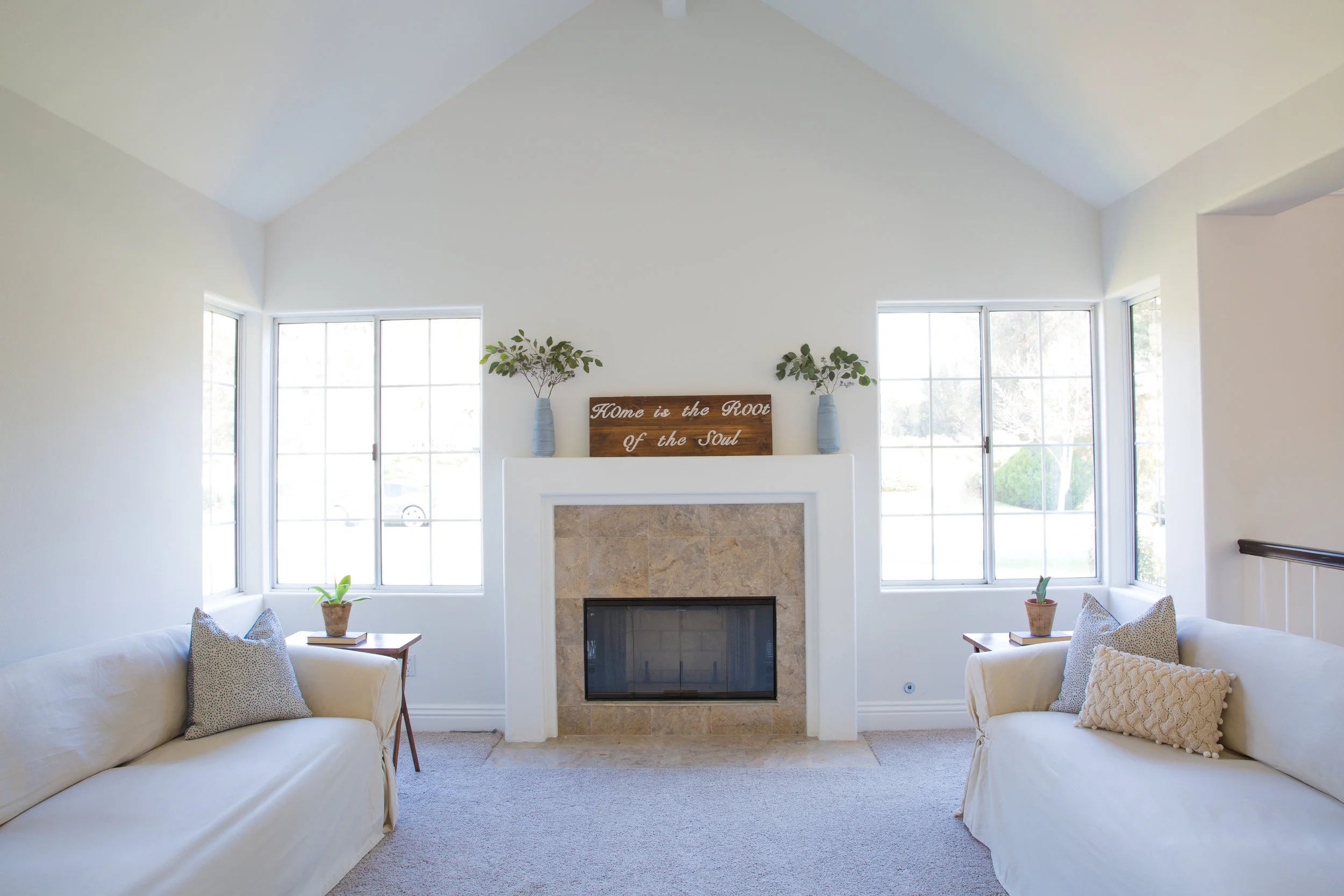 LEONI MOTTO: HOME IS THE ROOT OF THE SOUL