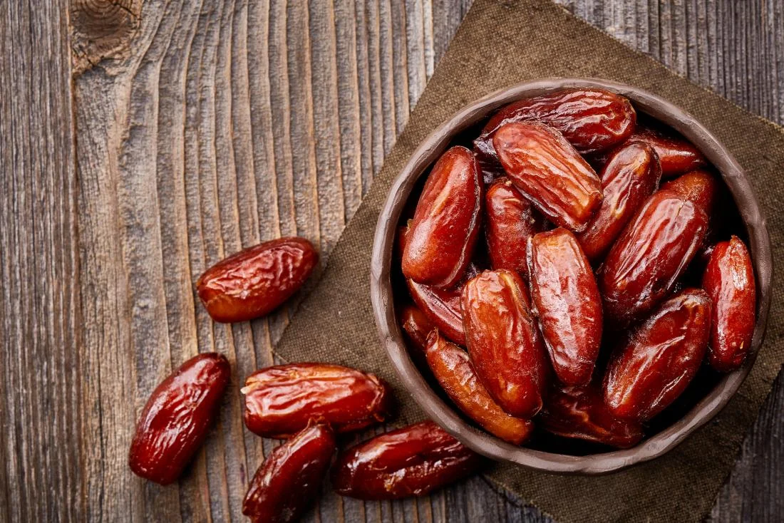 dry-dates-on-a-wooden-table.jpg