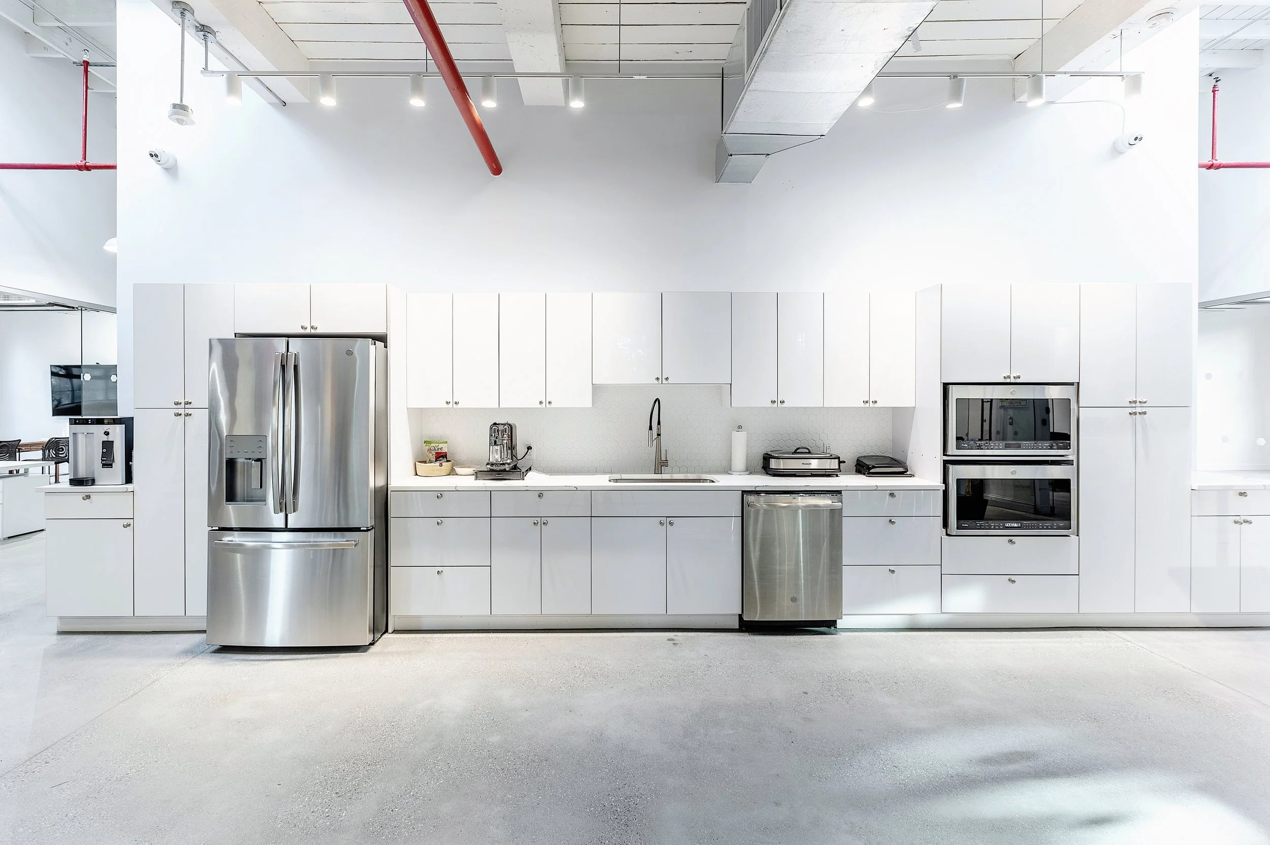 A236287A-C1E7-4951-BA79-A1F8B8A157F4_kitchen.jpg