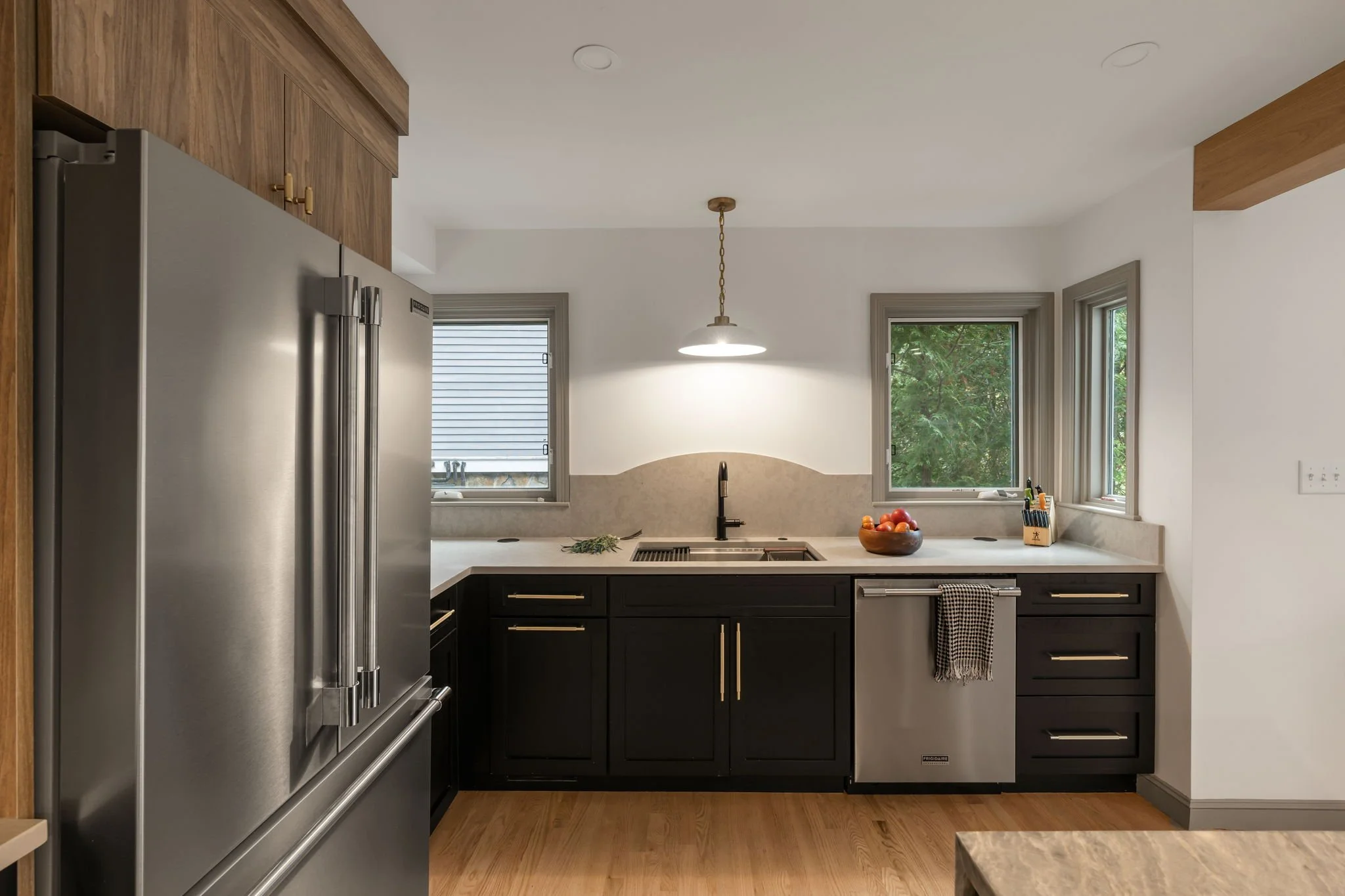 Clark20-web-or-mls-SHA08522.jpg