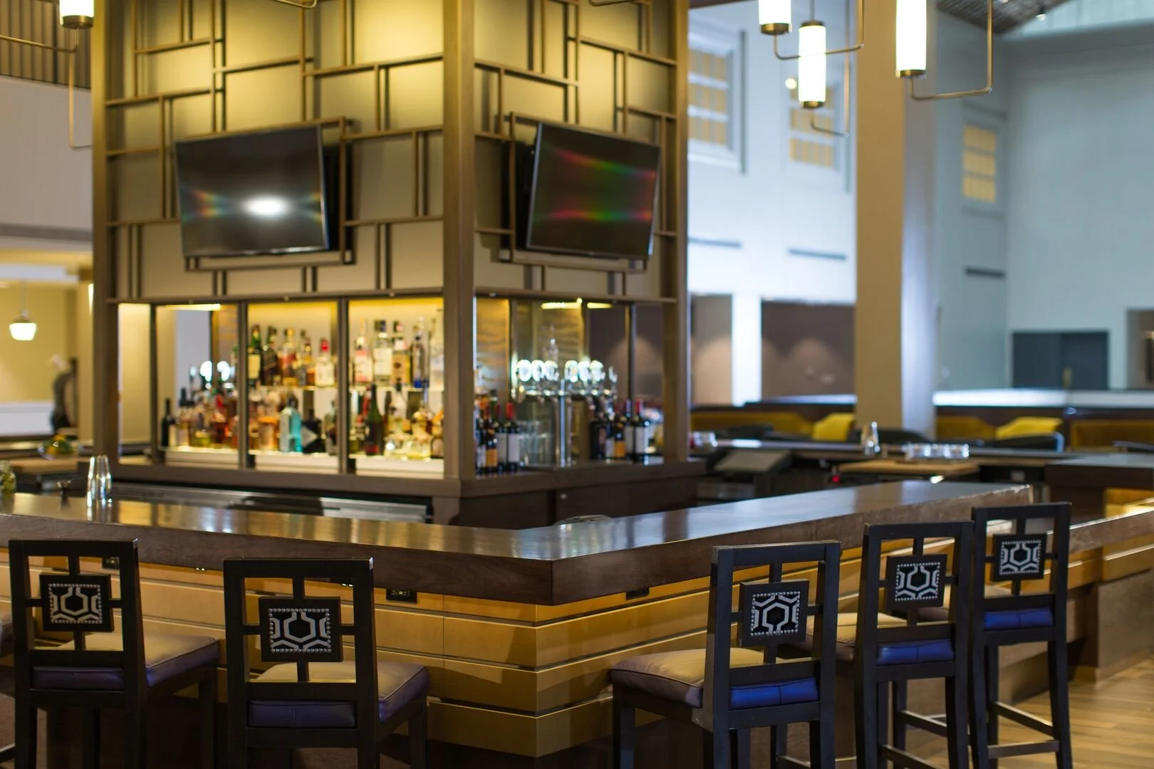 Large-Marriott Grand Lobby_Bar_2087.jpg