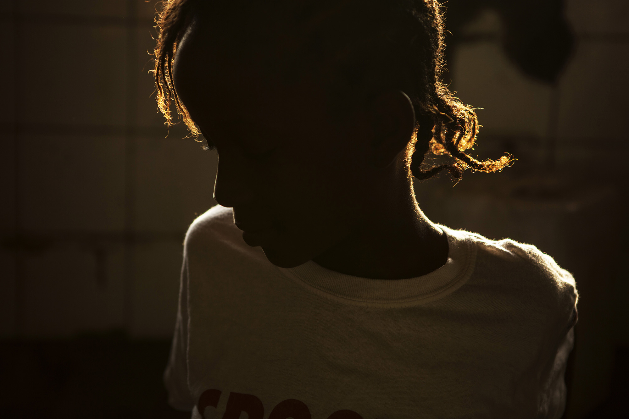 In 2013, Mercy Kennady's mother passed away from Ebola and she had nowhere to go. She was taken to a UNICEF supported interim care center where she spent 21 days in quarantine. 