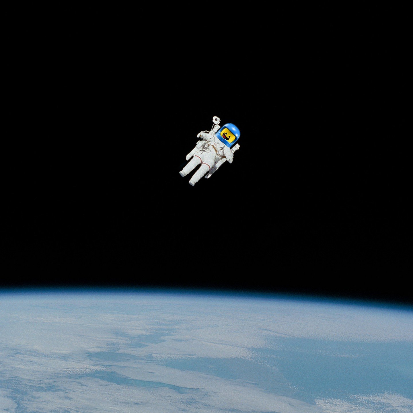 juxtaposing images in Masters class today

1. SPACESHIP!!!!
2. Synthetic Wilderness
3. Jello-fish
4. Mating Dance
5. Smokestacking
6. The Dark Side?
7. Take Me to Your Wheaties

photo credits:
1 @nasa 
2 @dotnny 
3 Zetong Li
4 @watcharlie edgar.infoc