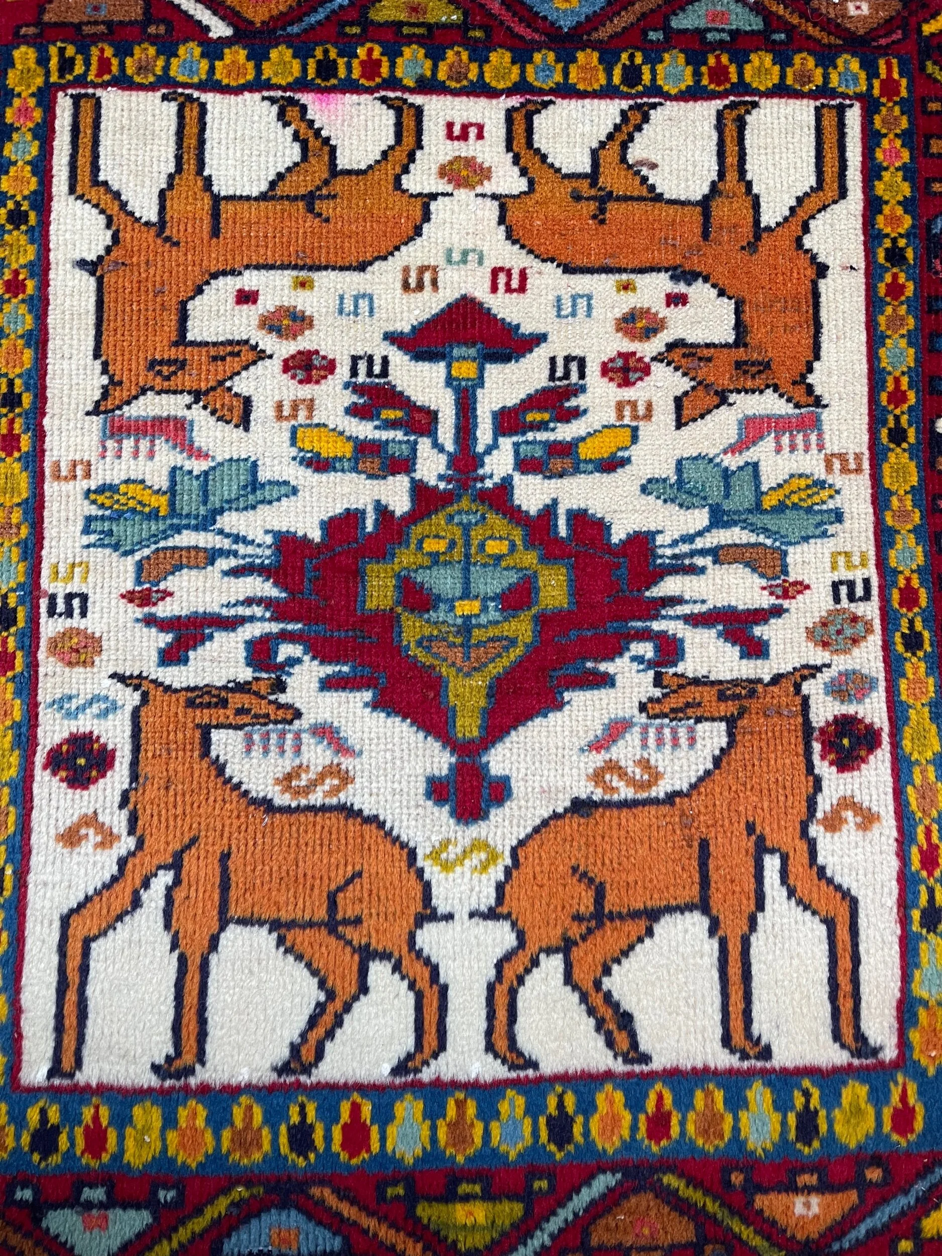 38F4F5D0-C8B9-40BF-809B-396BB830808E