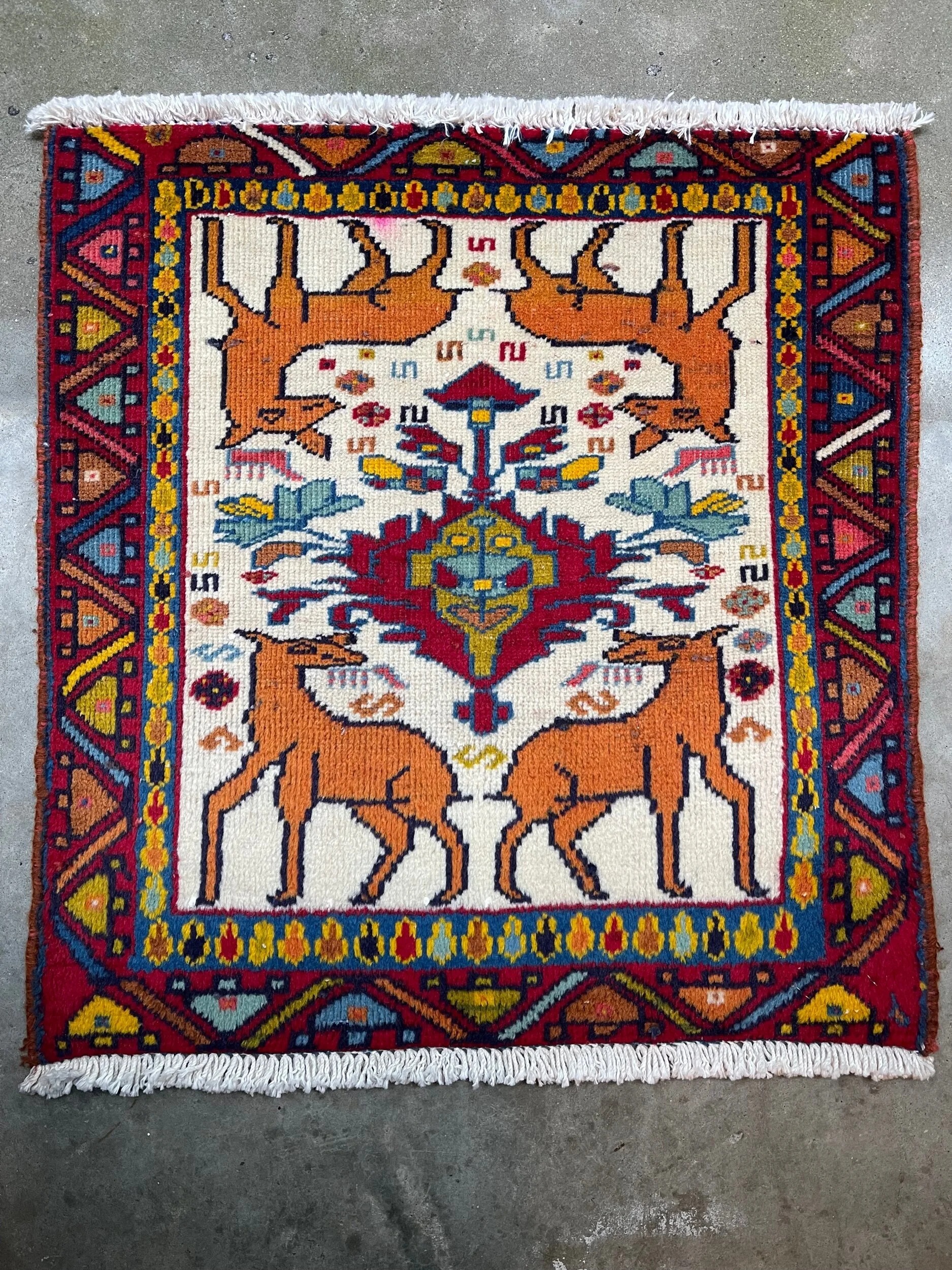 50E4BBEC-753C-44E5-B91A-CCEB45EF0481