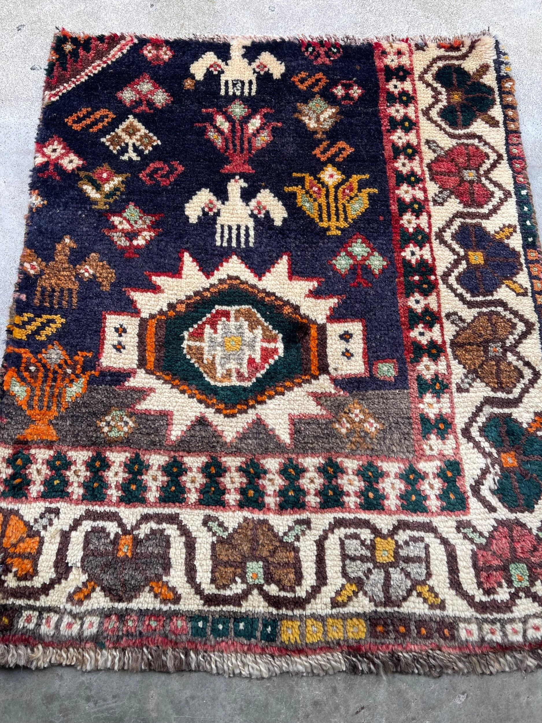 5BBE0B27-AD63-426A-B54A-995400F50A99