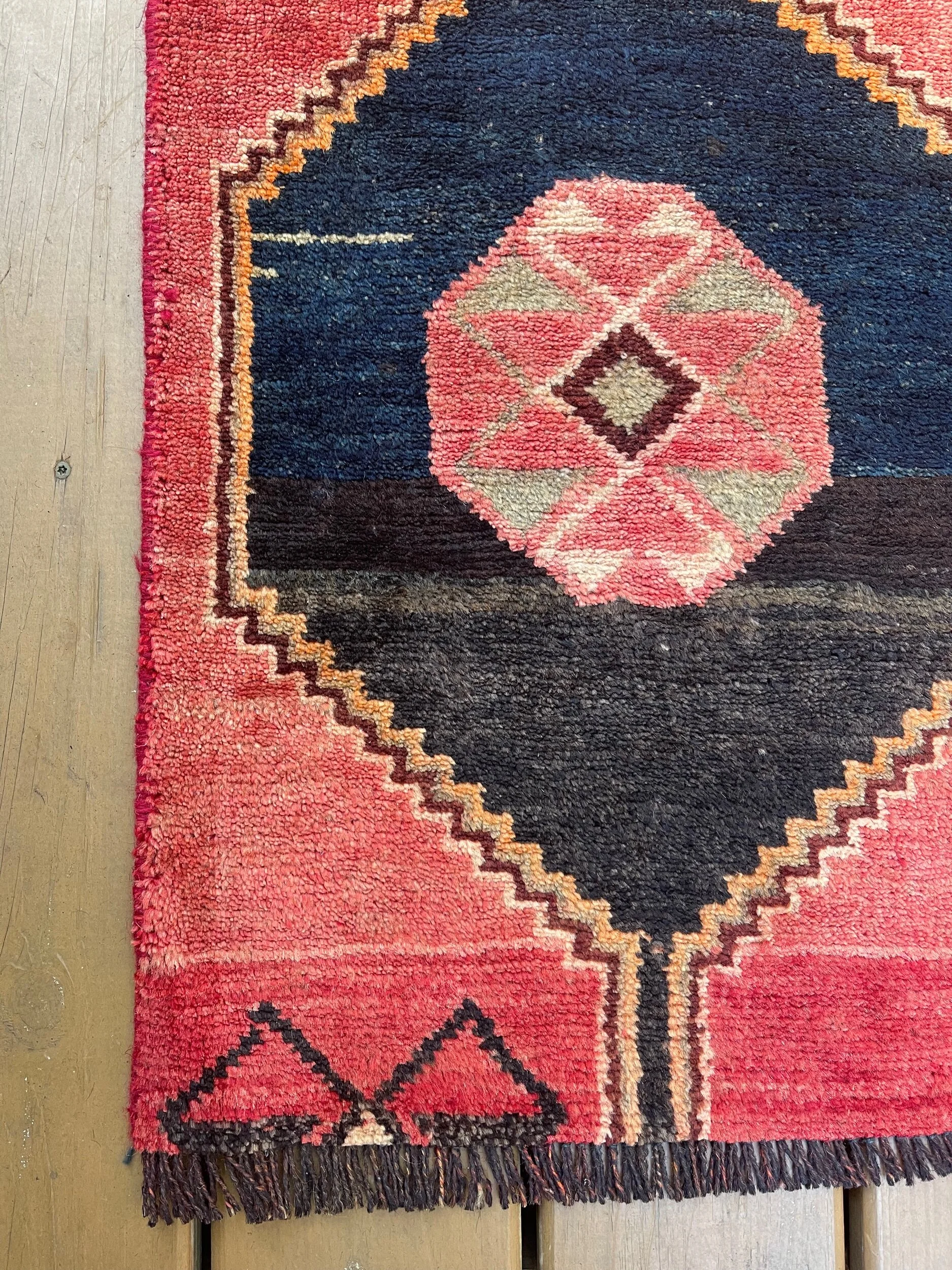 DA38F369-F404-402D-BEA4-FB0B79416DE1