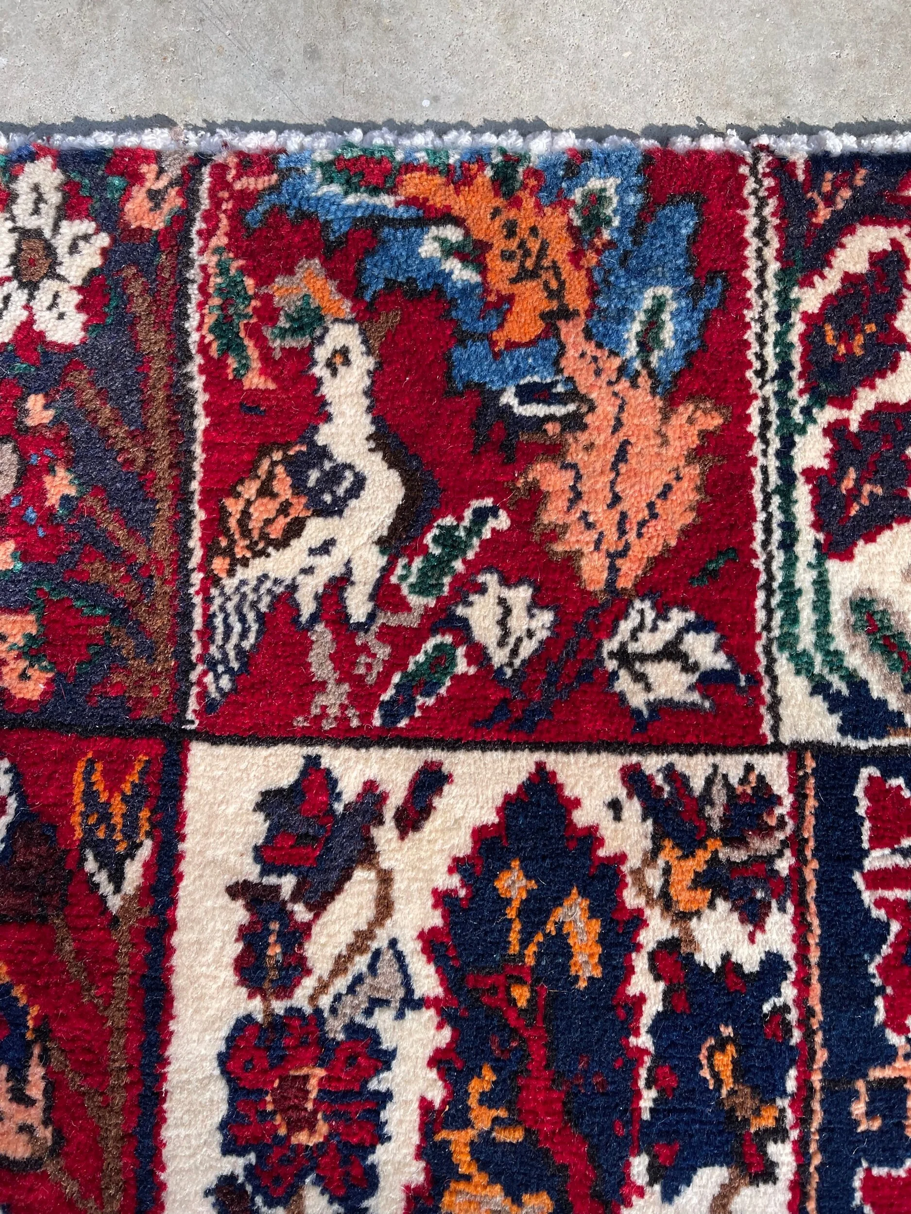 EE1991C3-3507-40CA-8ED4-BD0DC1374384