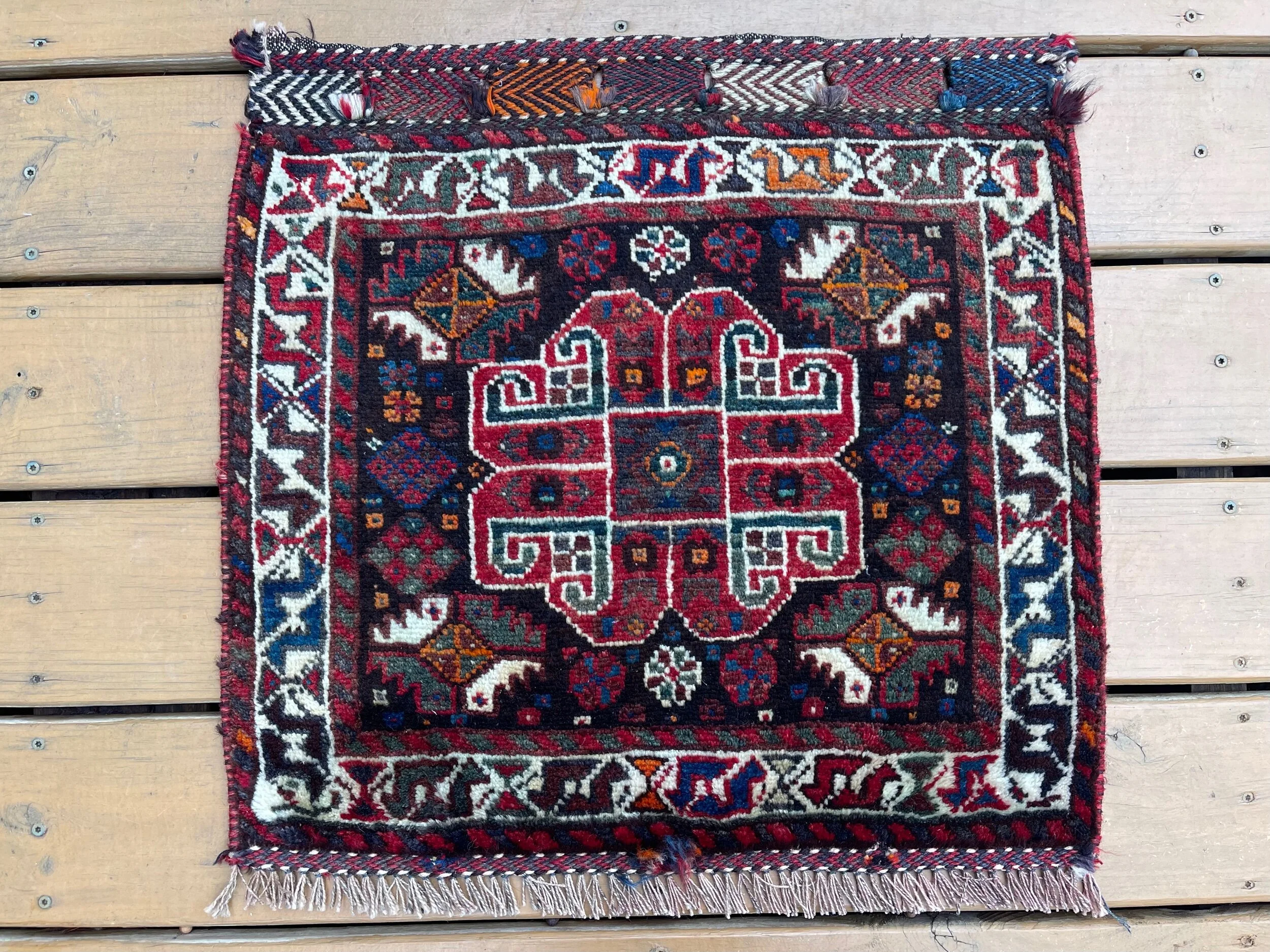 81C48FD9-FF81-447C-850A-1479D5EE1D0F