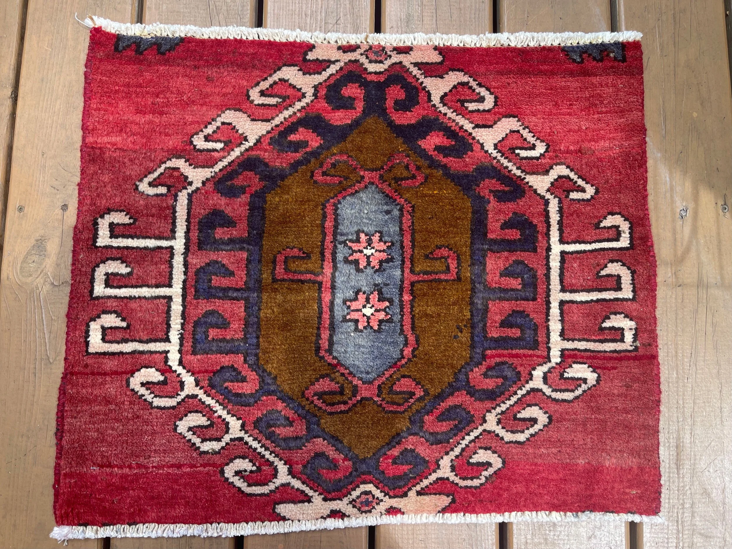 22CF9EB5-98BD-44E4-BAF7-D9422C697599