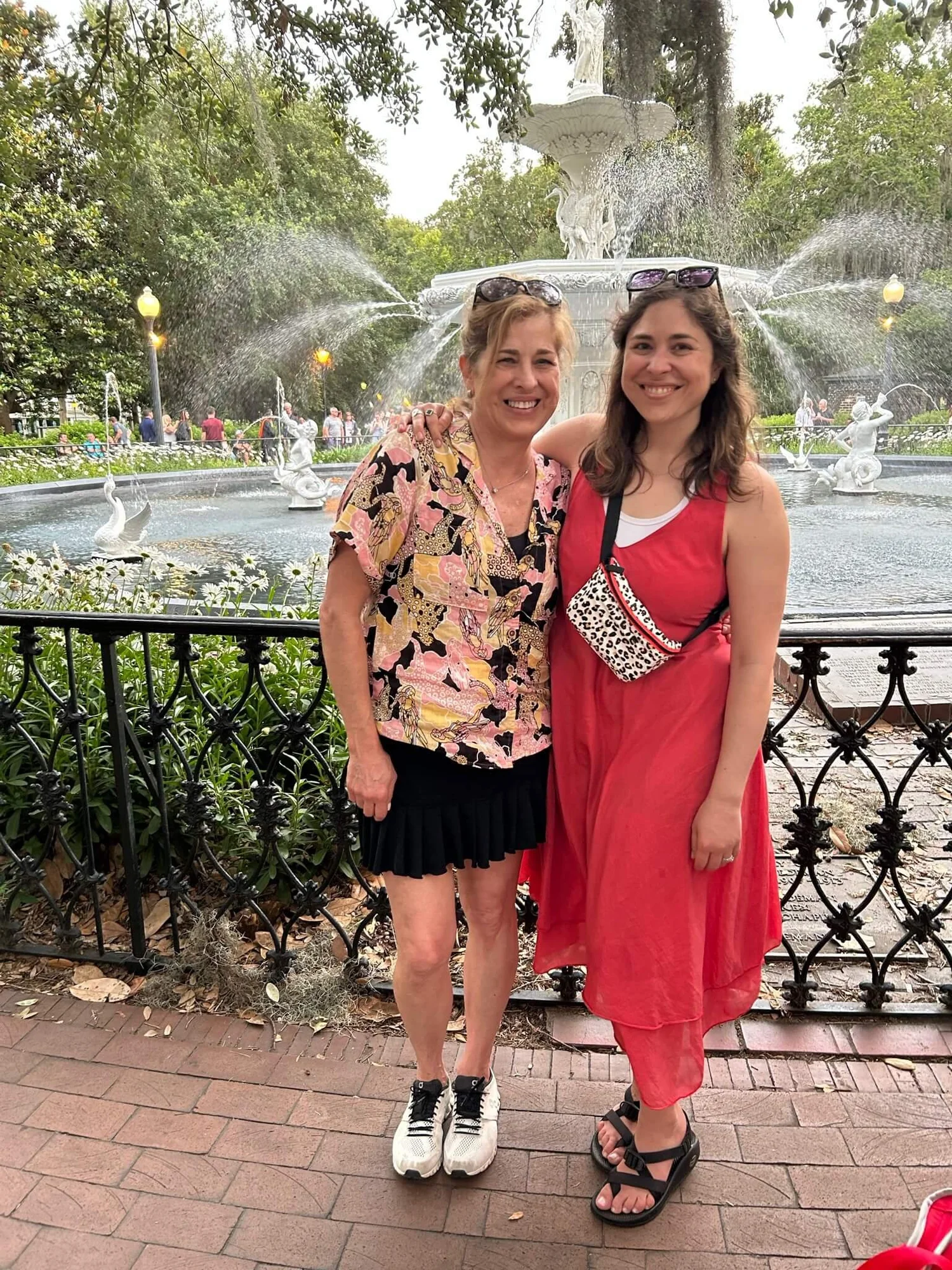 5 Reasons to Visit Forsyth Park in Savannah, GA with Kids A FamilyFriendly Guide — Em's On The