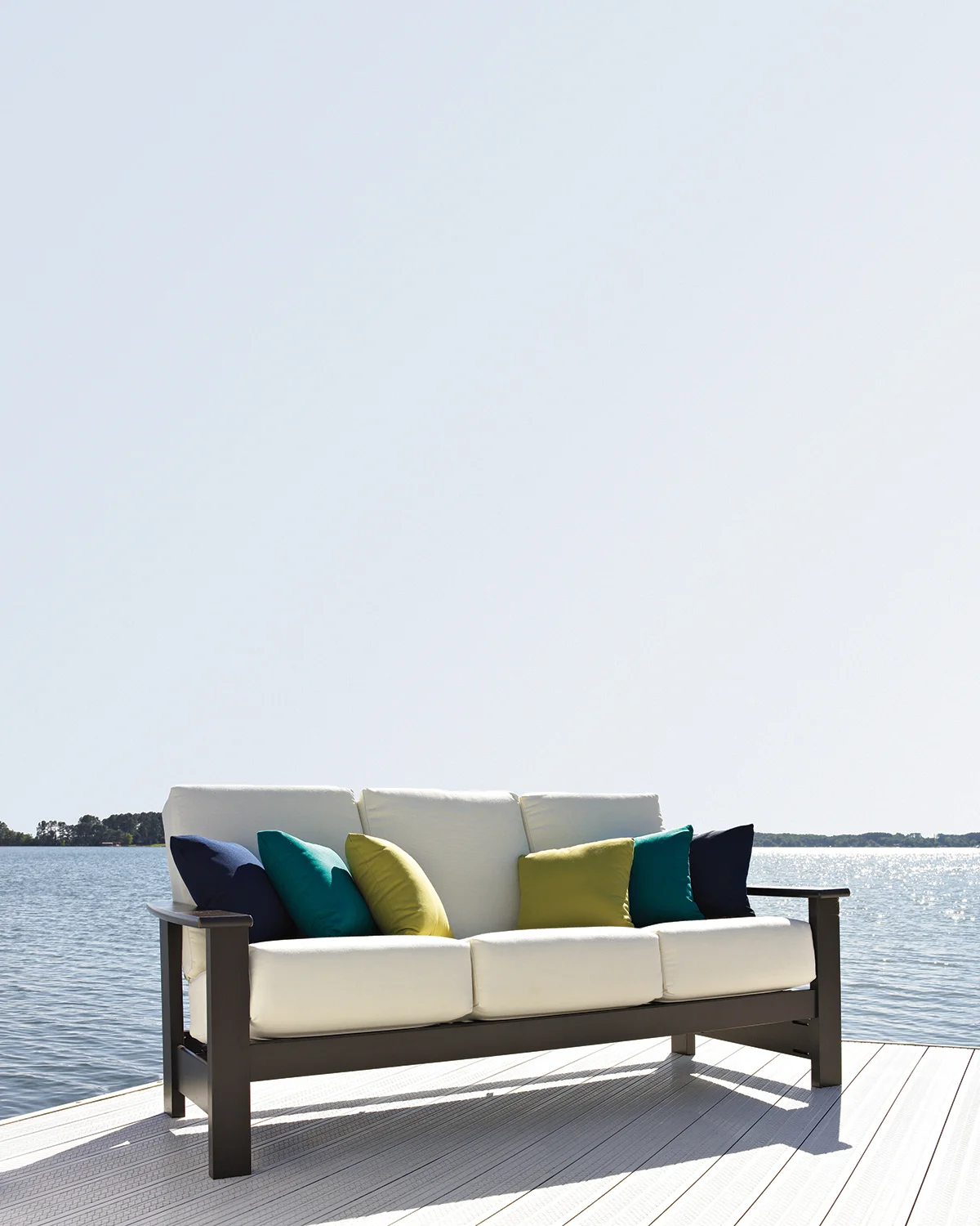 LEEWARD MGP CLUB SEATING