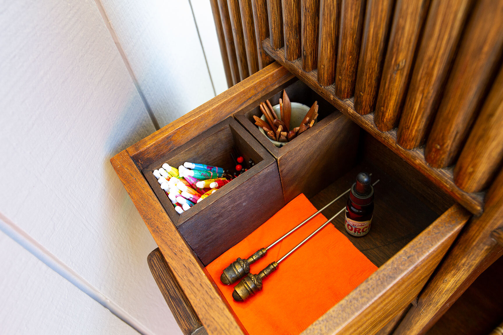 MCM_TikiBar_Drawer01.jpg