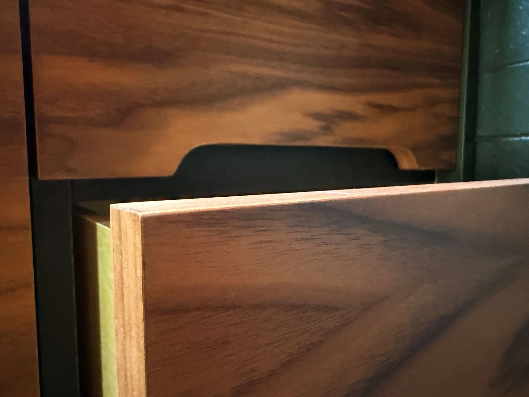MCM_VanityDrawerDetail.jpg