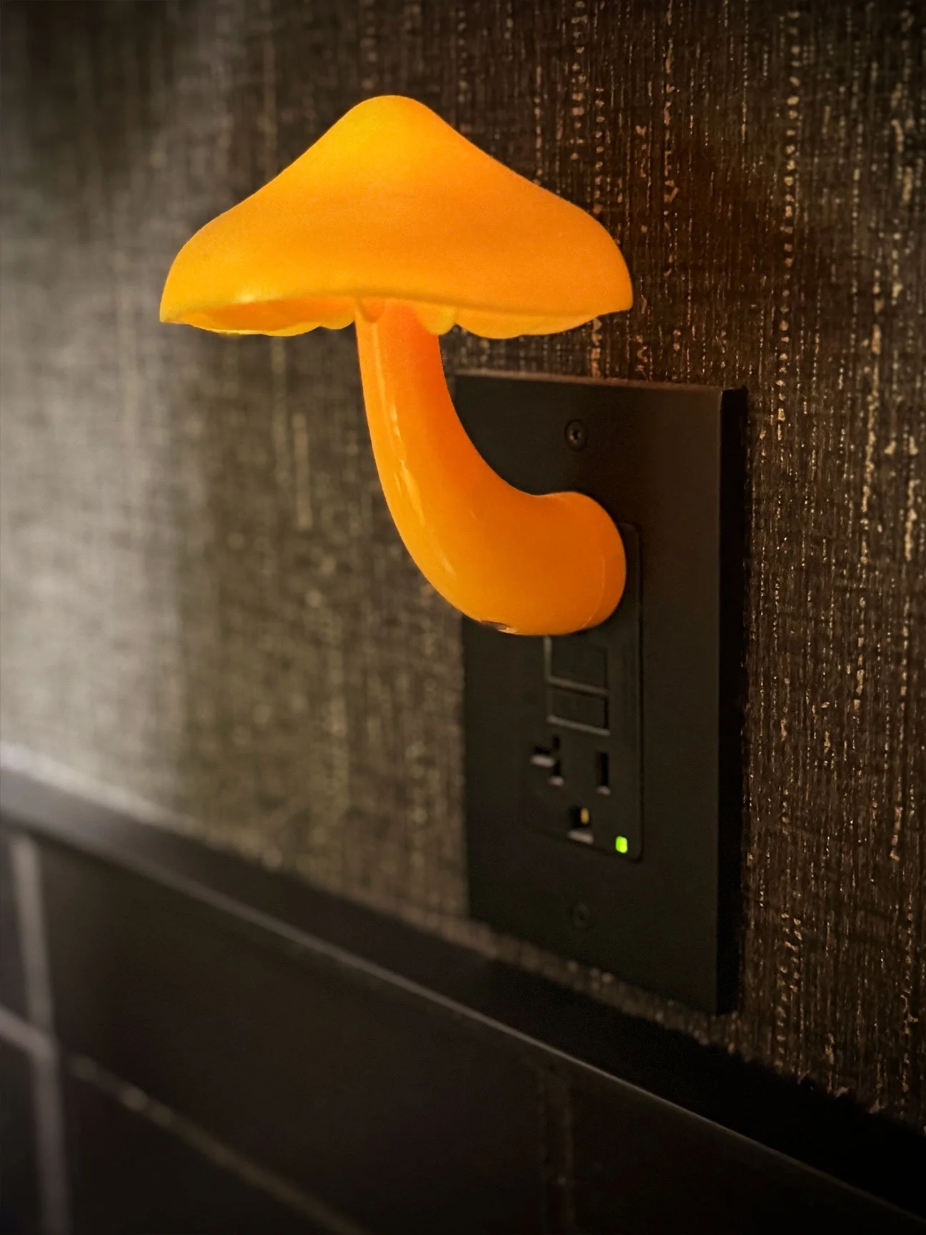 MCM_MushroomNightlight.jpg