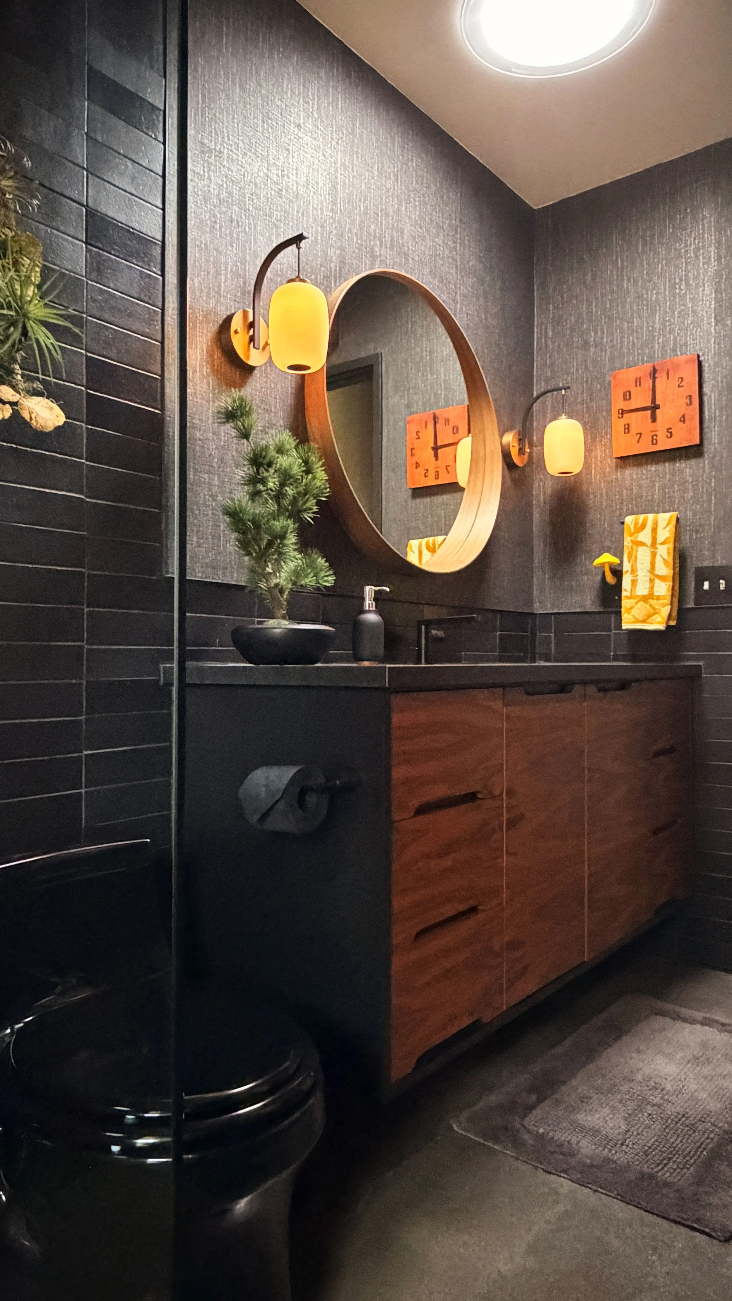 MCM_MasterBath_Feature01.jpg