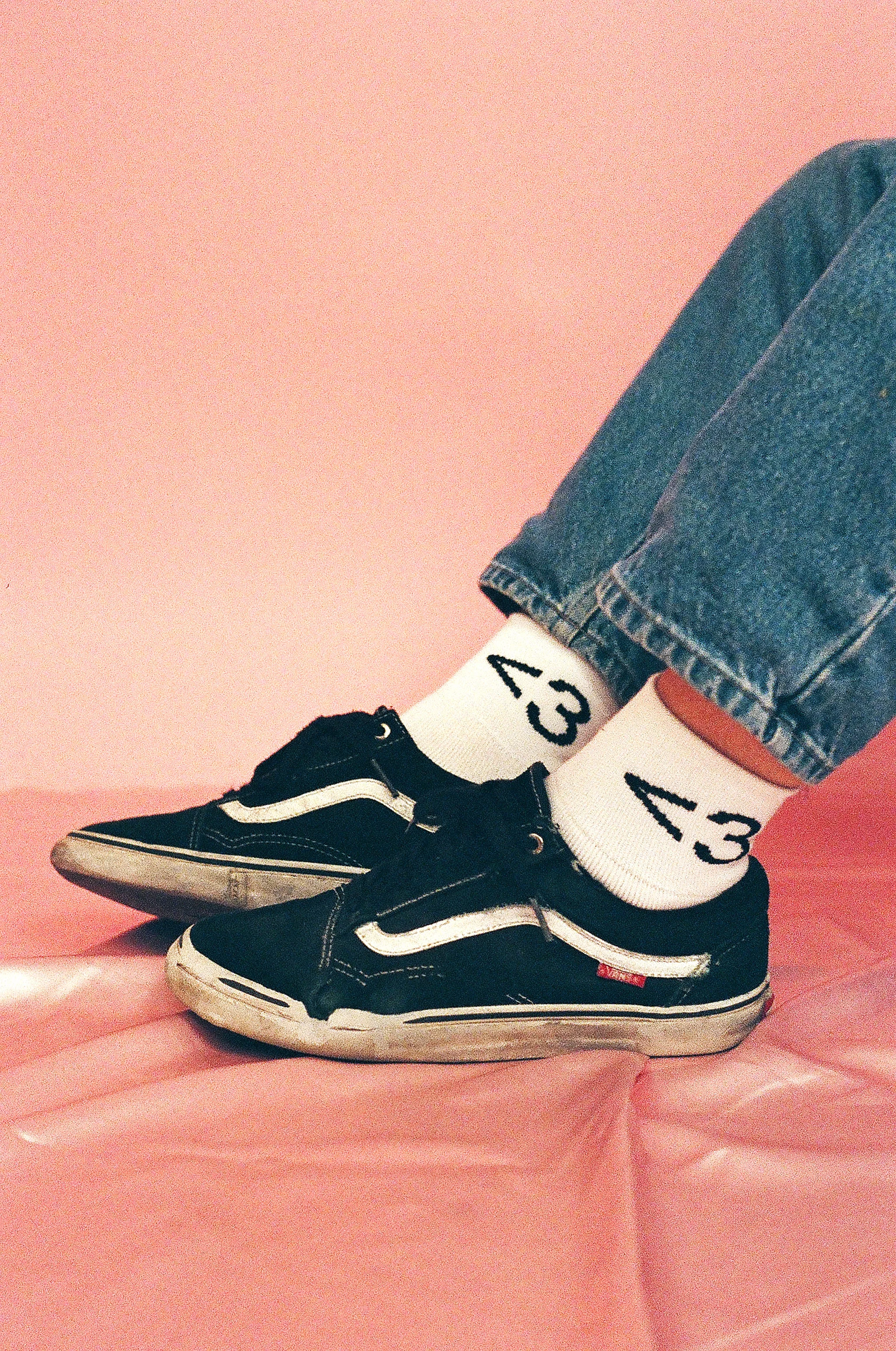 <3 90s y2k less than three heart socks