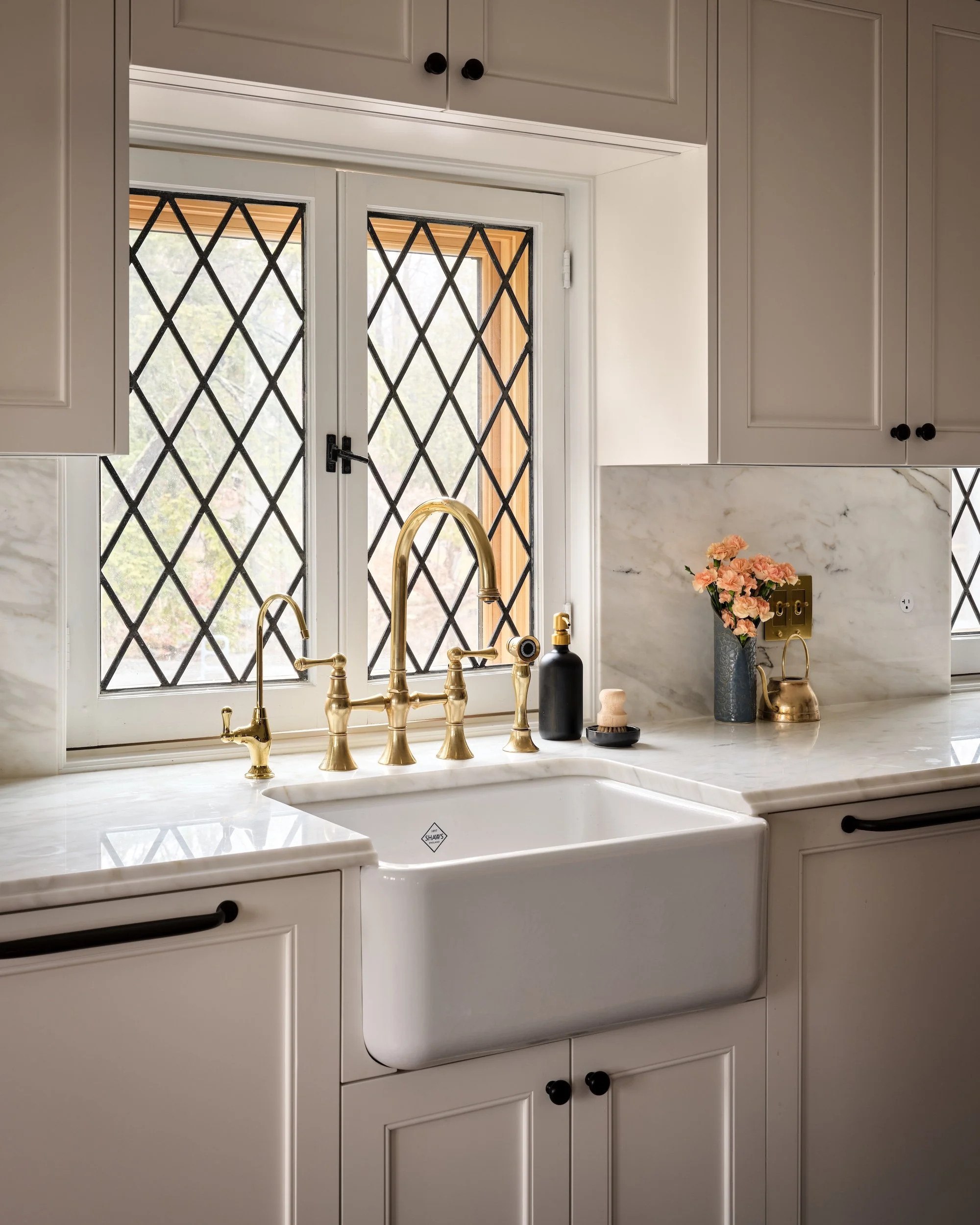 Historic Lakeside Cottage Kitchen Sink Antique Hardware