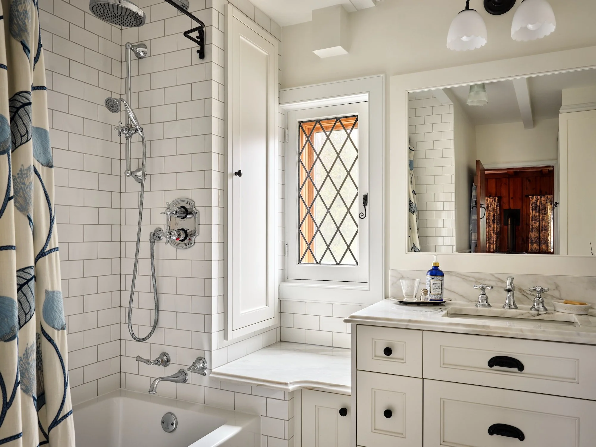 Historic Lakeside cottage bathroom leaded glass