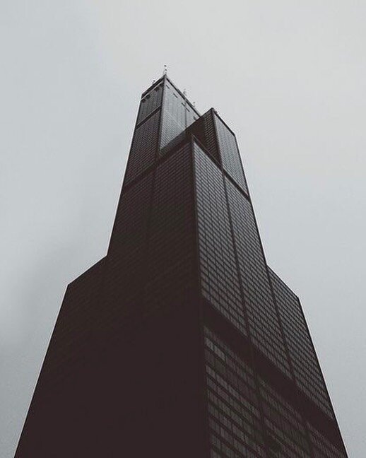 ⏹
.
Kristofer Brand - Chicago
.
#baurain #skyfiction #bauhaus #brutalism #architecture #design #art #inspiration #square